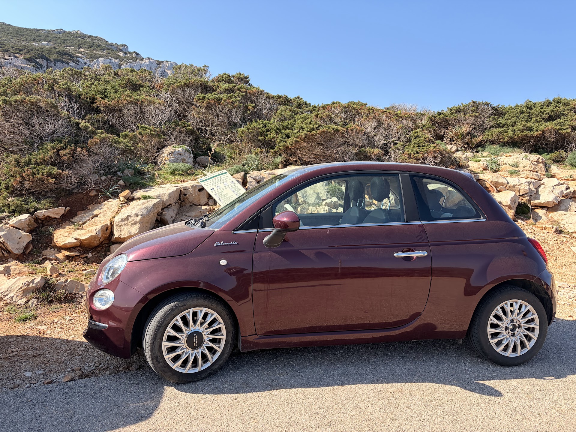 Car Rental in Sardinia photo 5