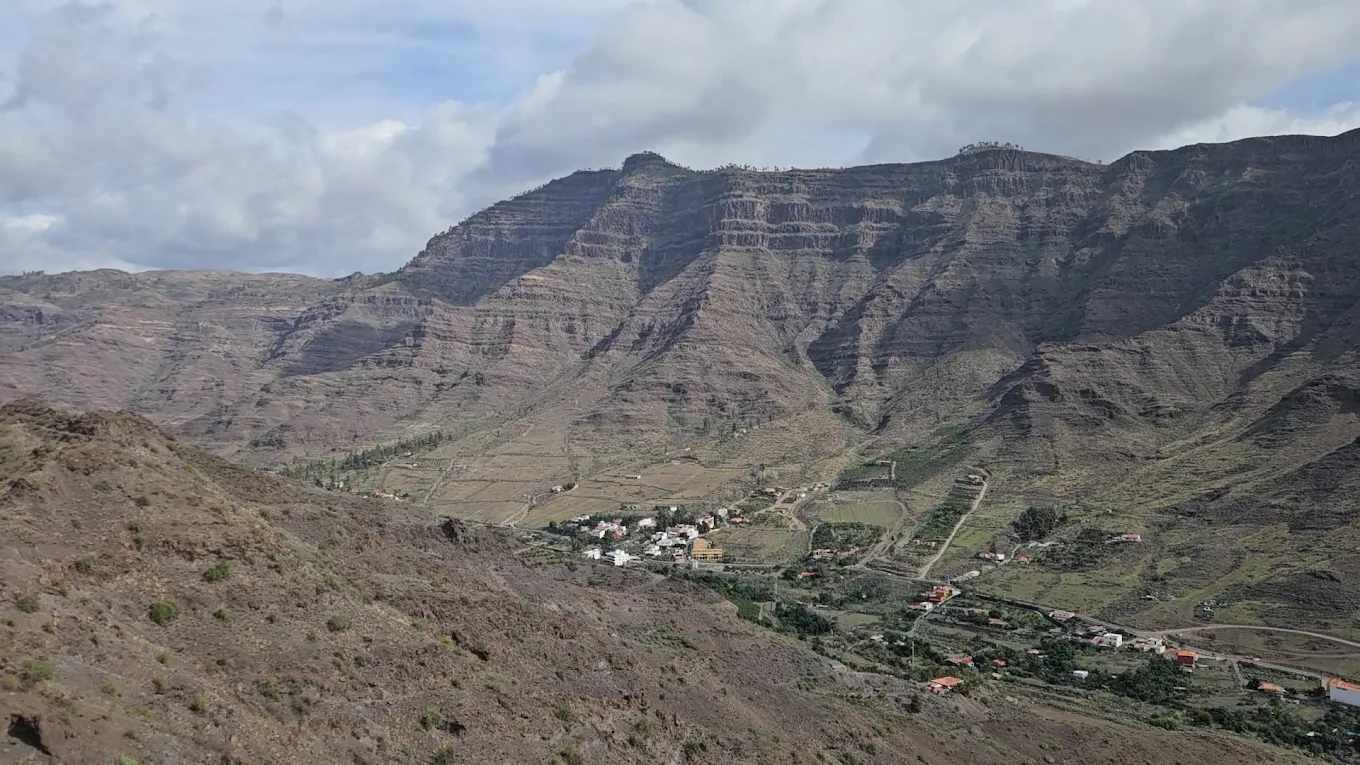 Cruz De Mogán