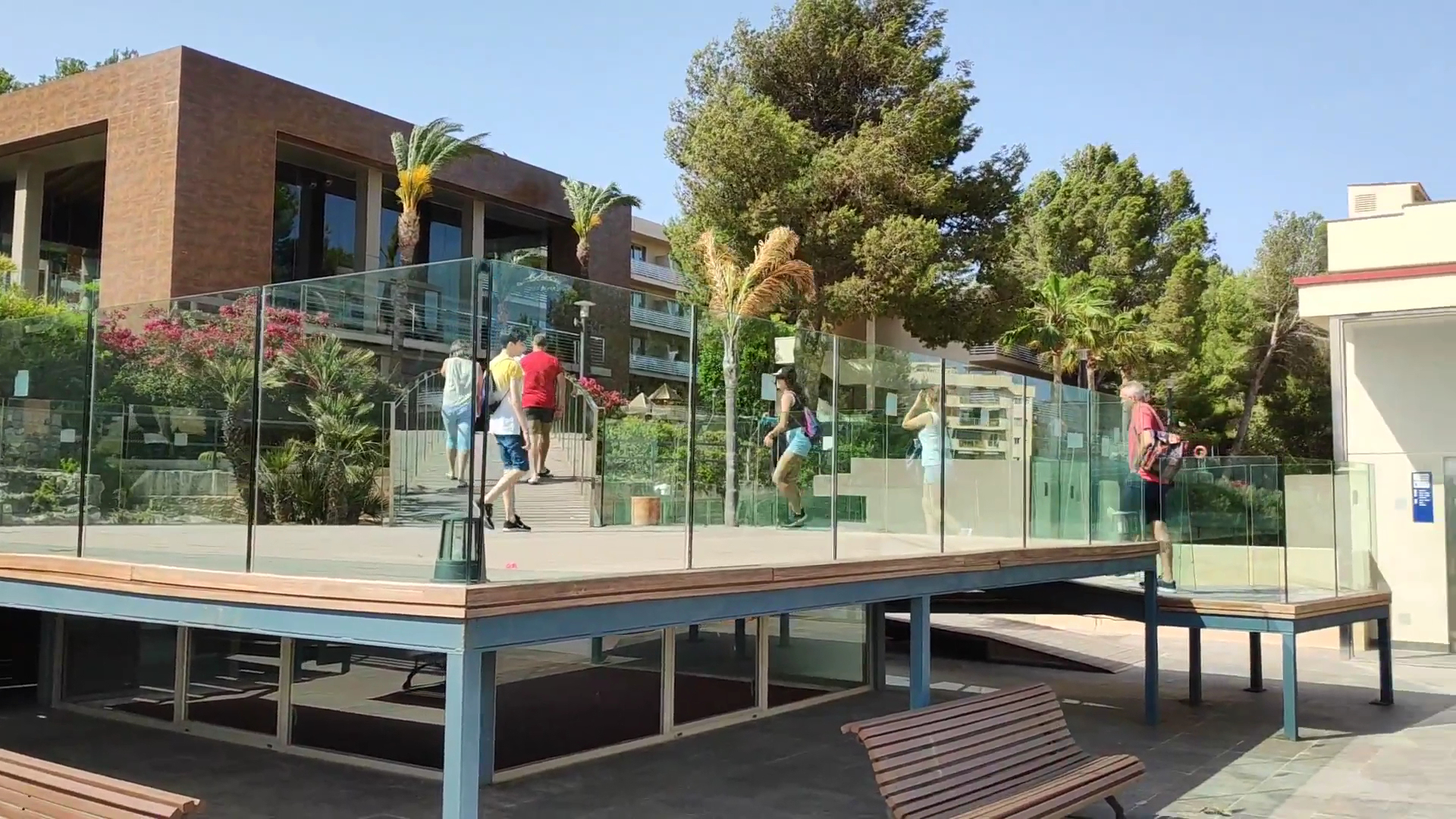 E-Foil Rental in Cala Vinyes photo 5