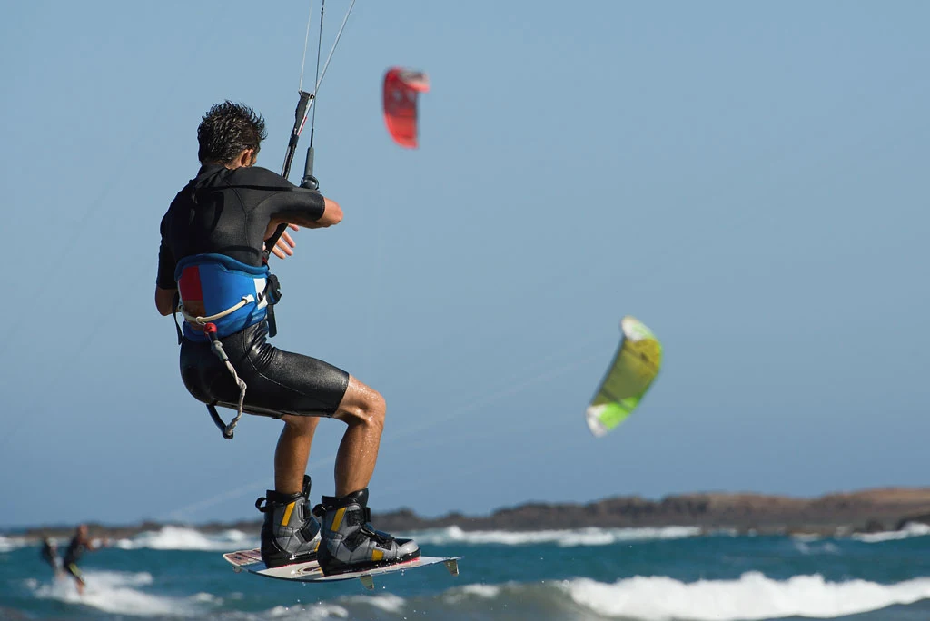 Kitesurfing in Gáldar photo 3