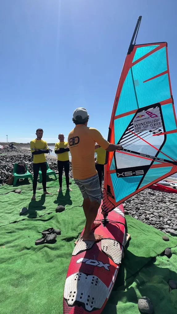 Windsurfing in Gáldar photo 2