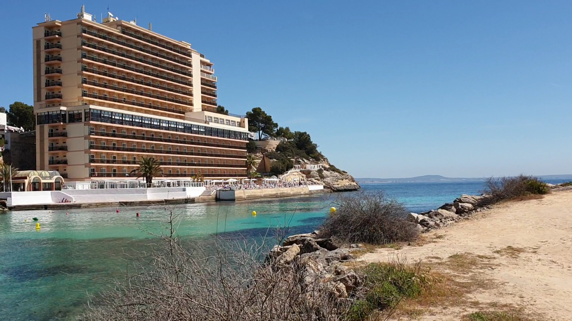 Diving & Snorkeling in Cala Vinyes photo 3