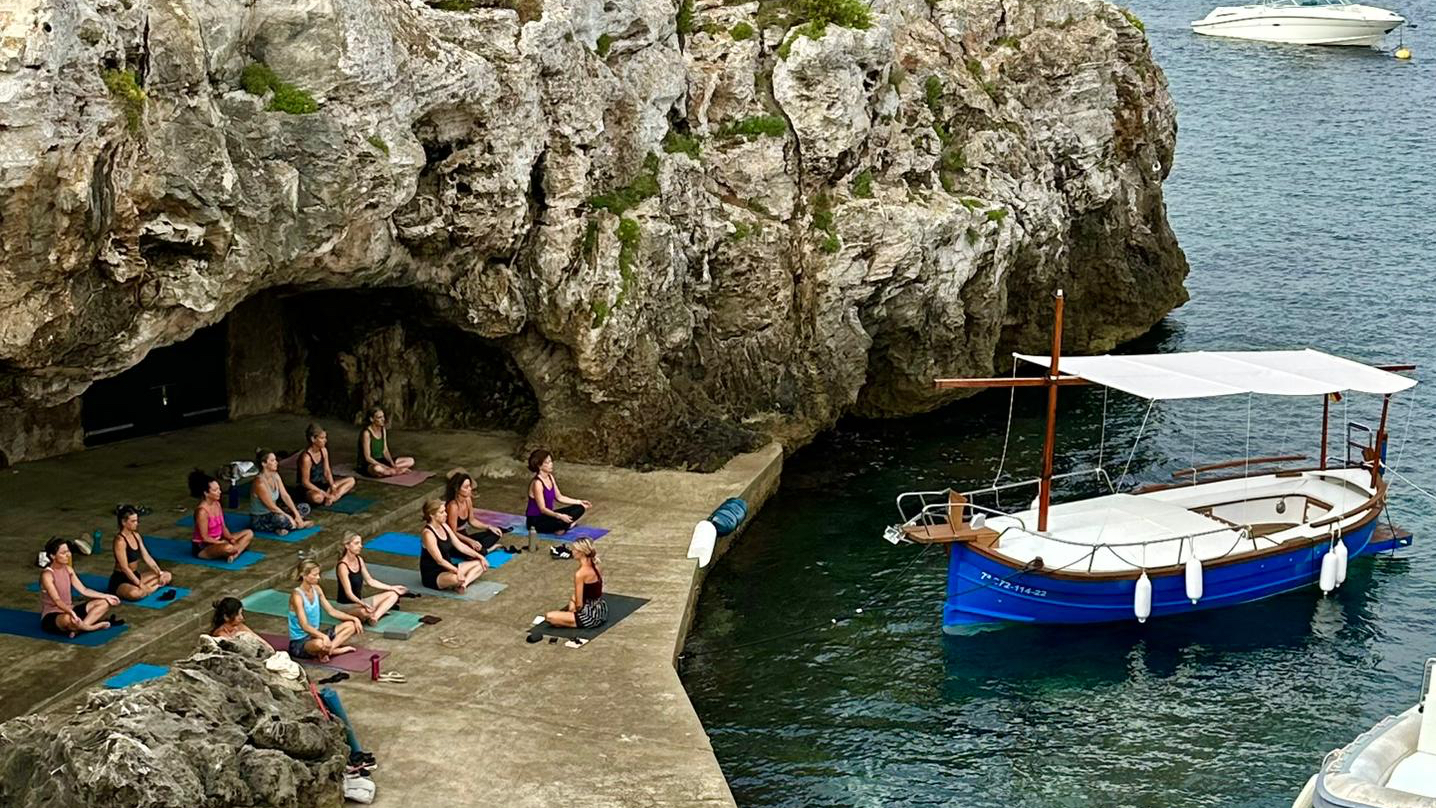 OMenorca • Yoga inspired by nature