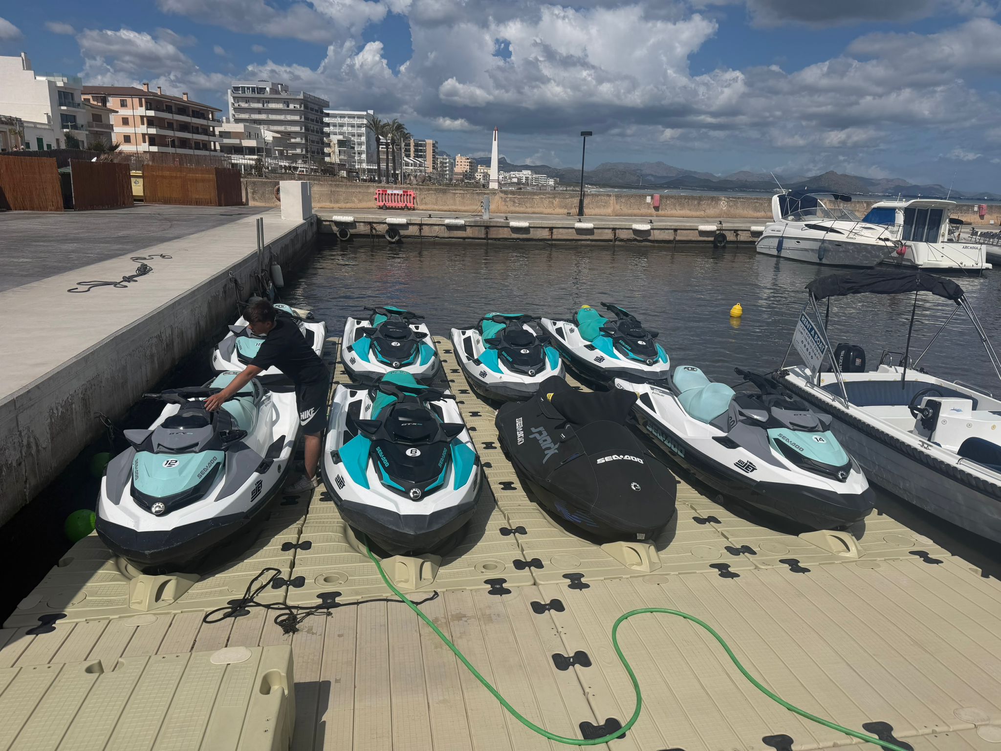 Flyboarding in Can Picafort