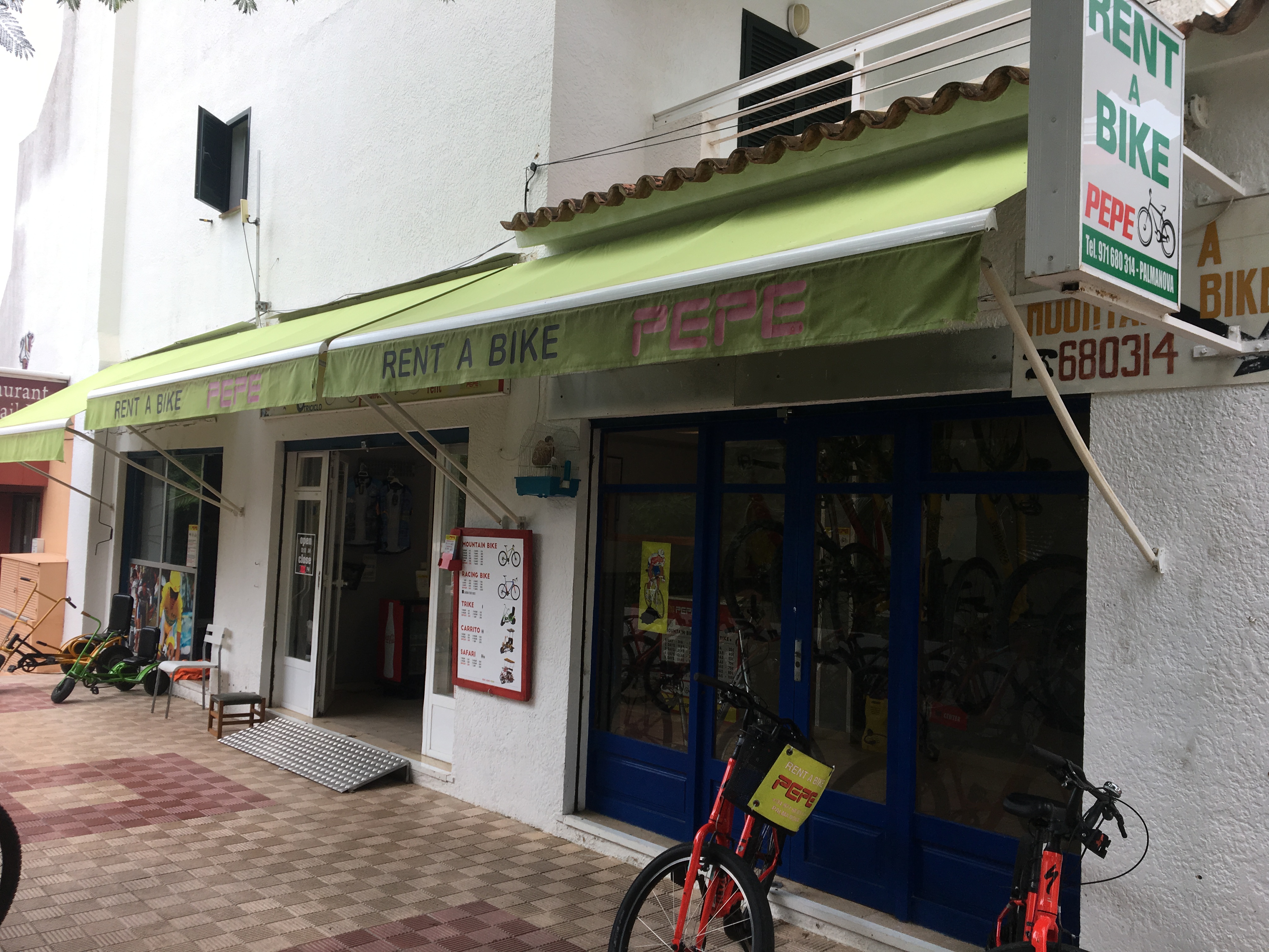 Rent a bike Pepe