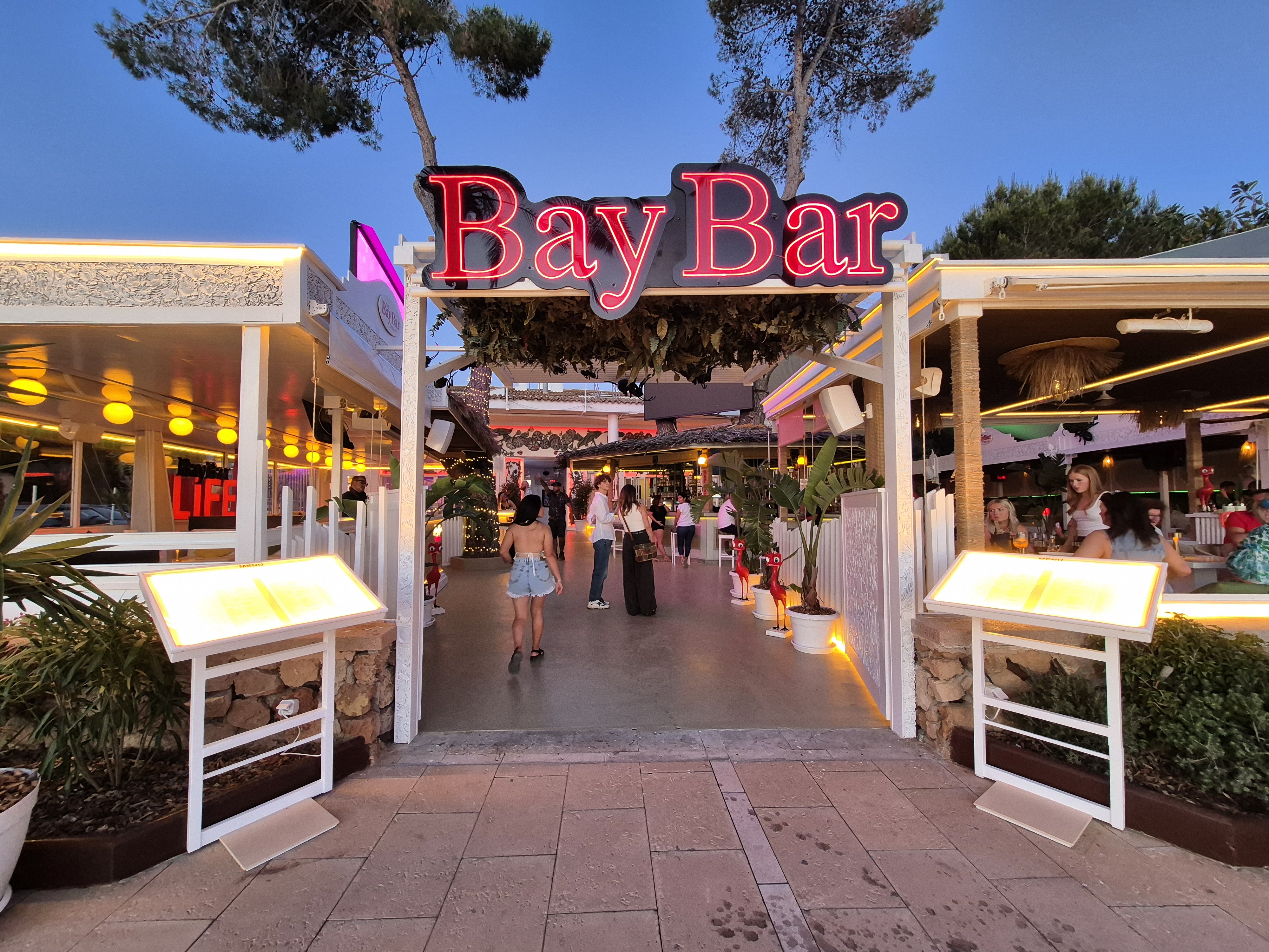 The BayBar Beach Club