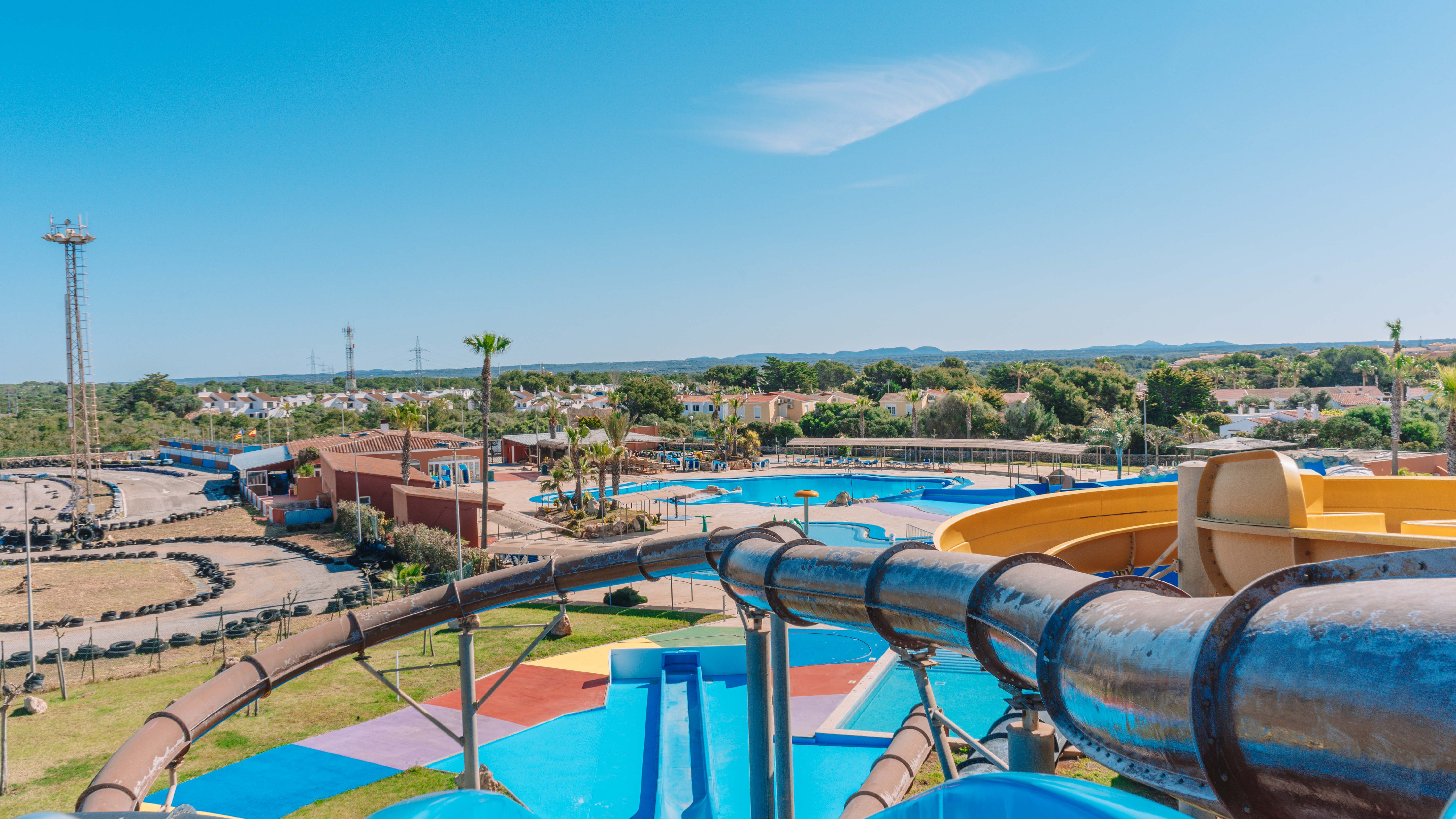 Parque Acuático Menorca | Aquarock Kartingrock | Waterpark Menorca