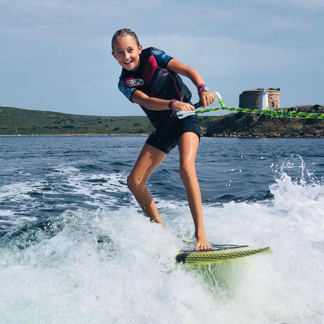 Ski Fornells - Actividades Acuáticas Menorca