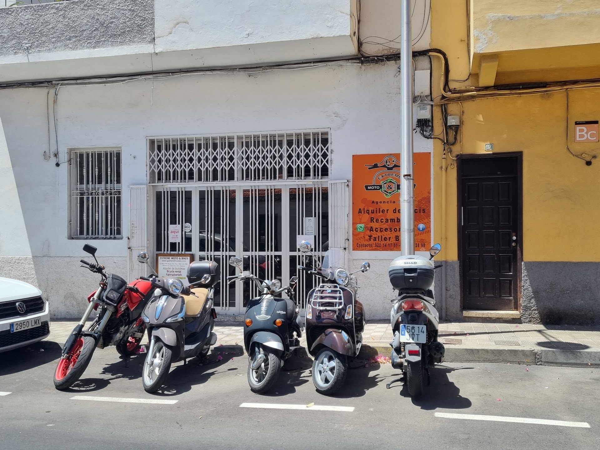 Extreme Moto & Bikes
