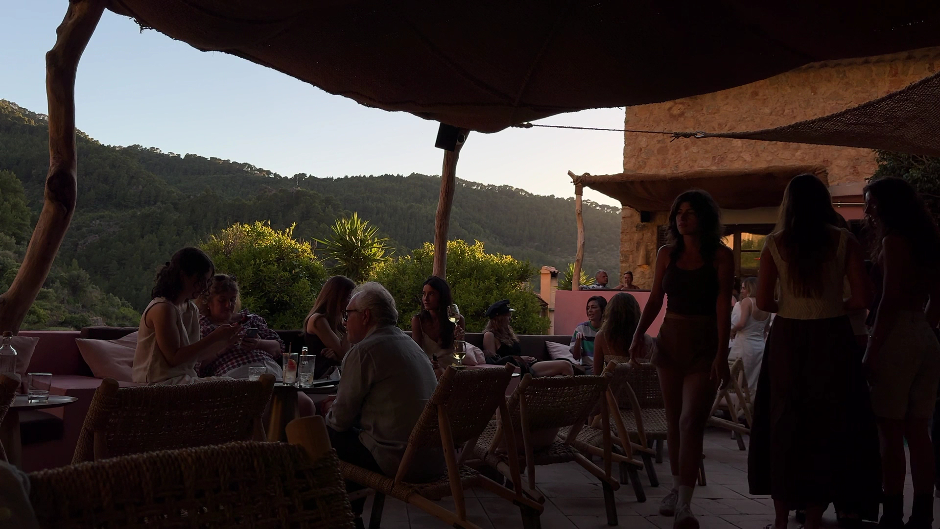 Cocktail Masterclass in Deià photo 2
