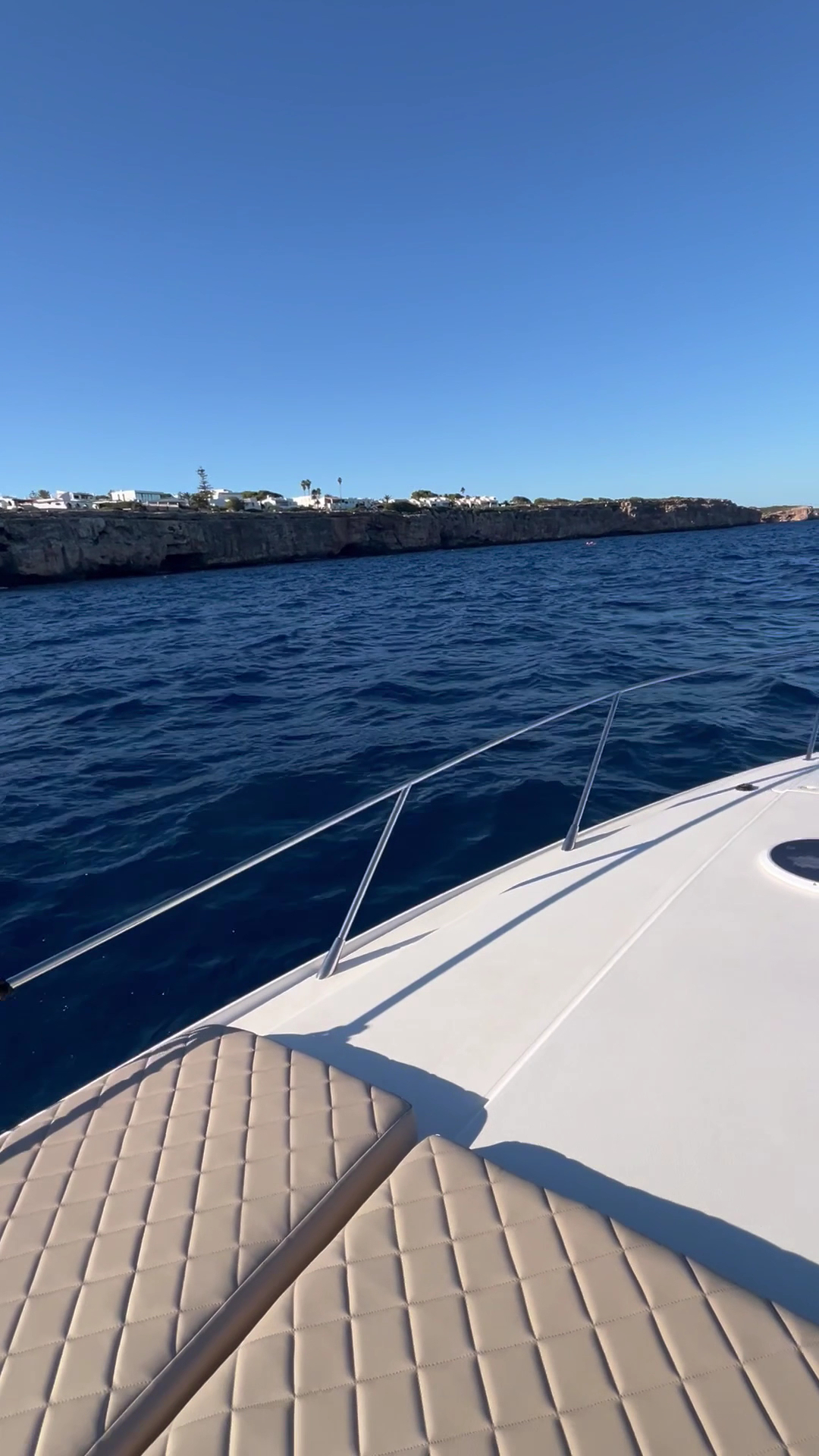 Sunset Cruise in Cala d'Or photo 3
