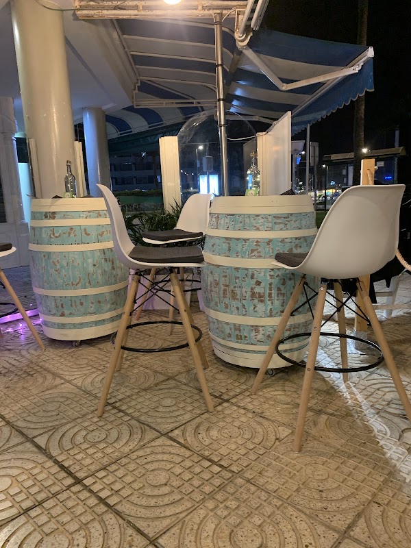 Rarebottleshop Restaurant