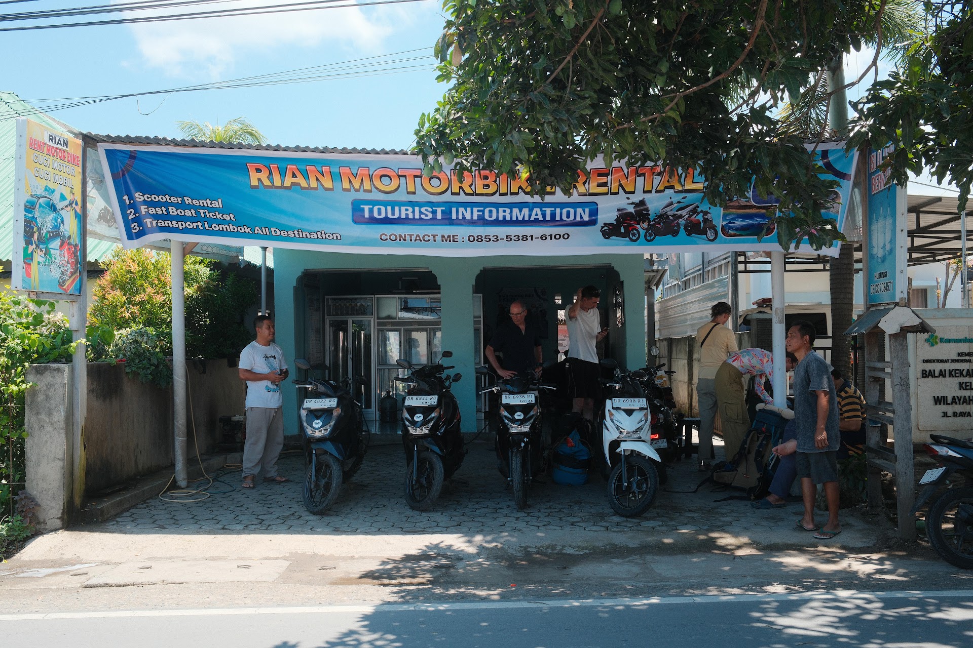 Motorbike Rental in gili meno photo 4