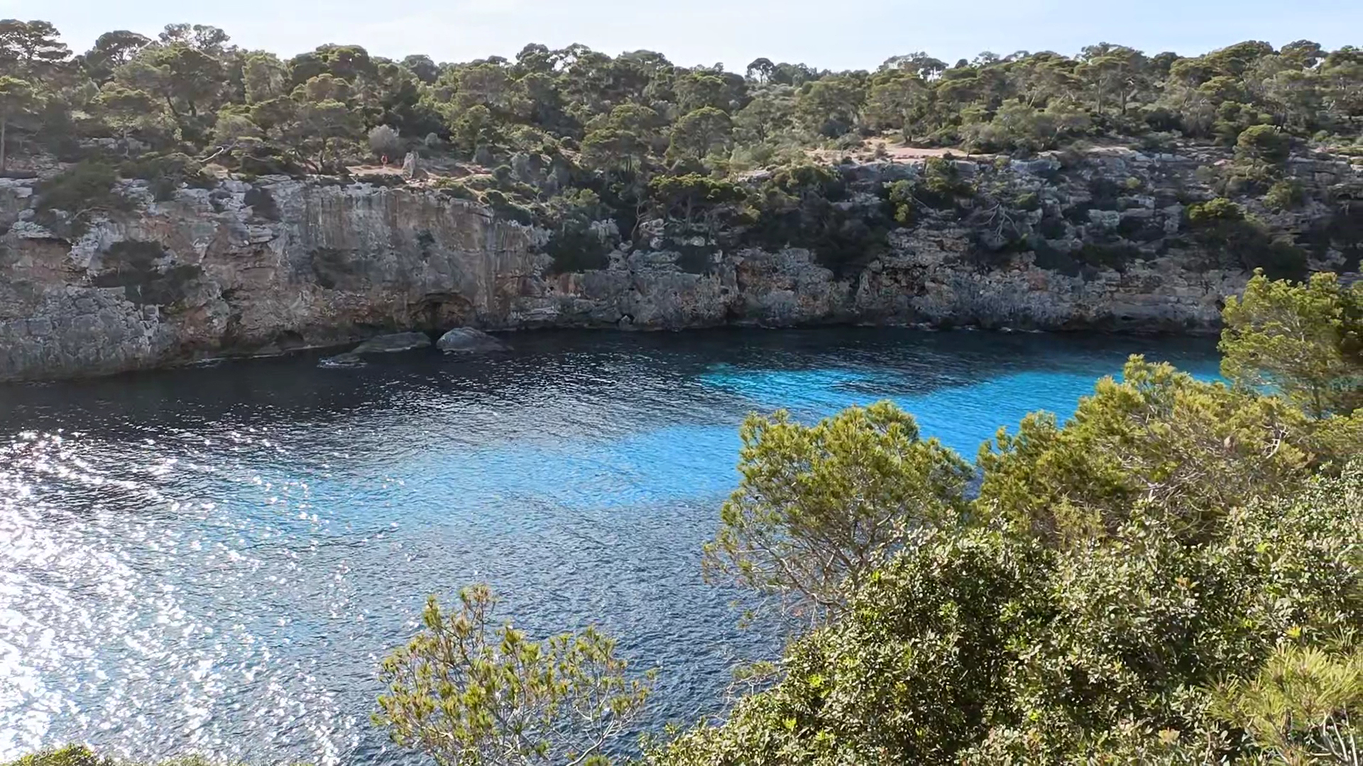 Kitesurfing in Cala Pi photo 3