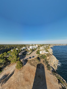 Kitesurfing in Cala Pi photo 4