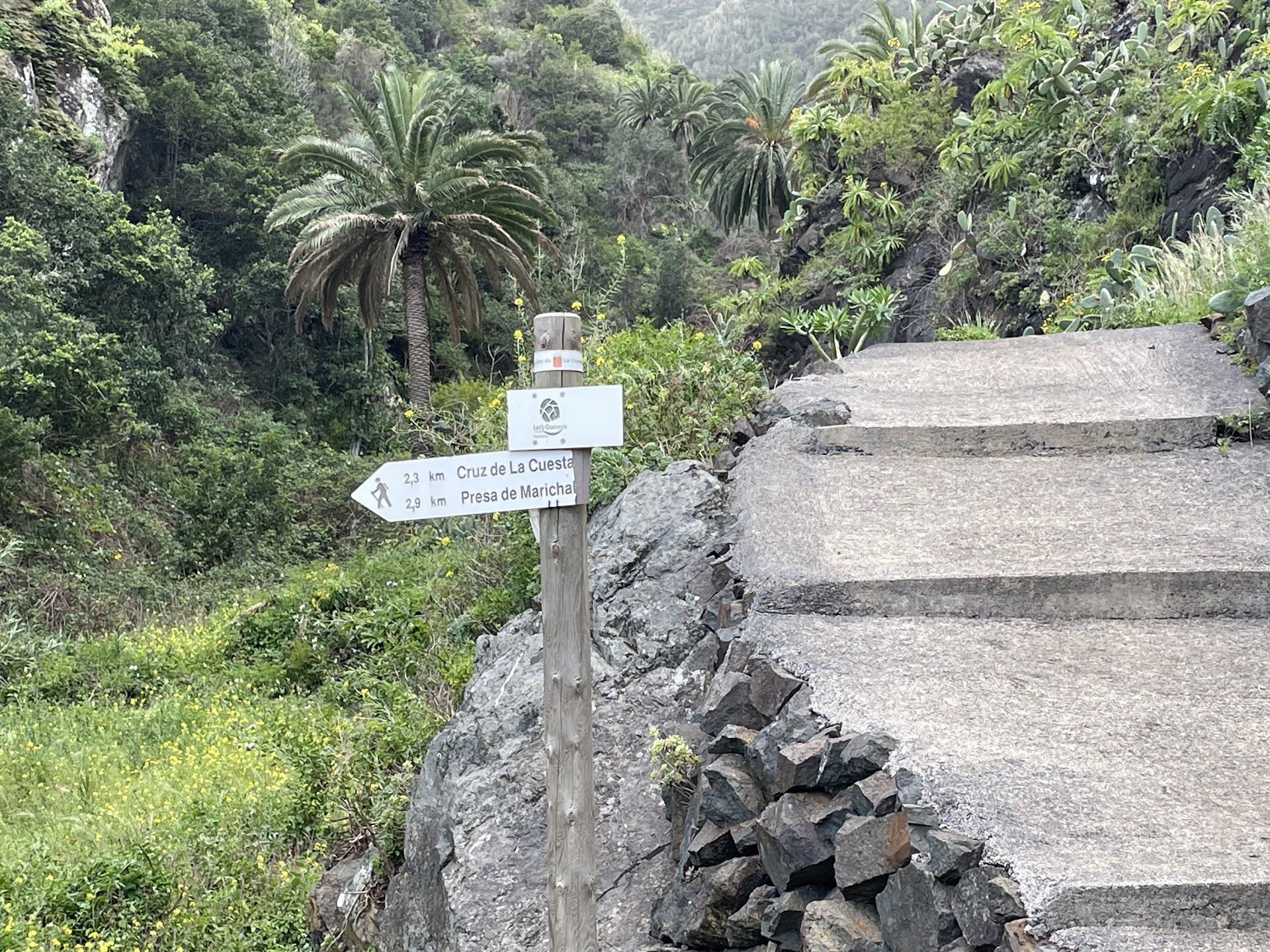 Cartel informativo “Red de senderos de La Gomera”