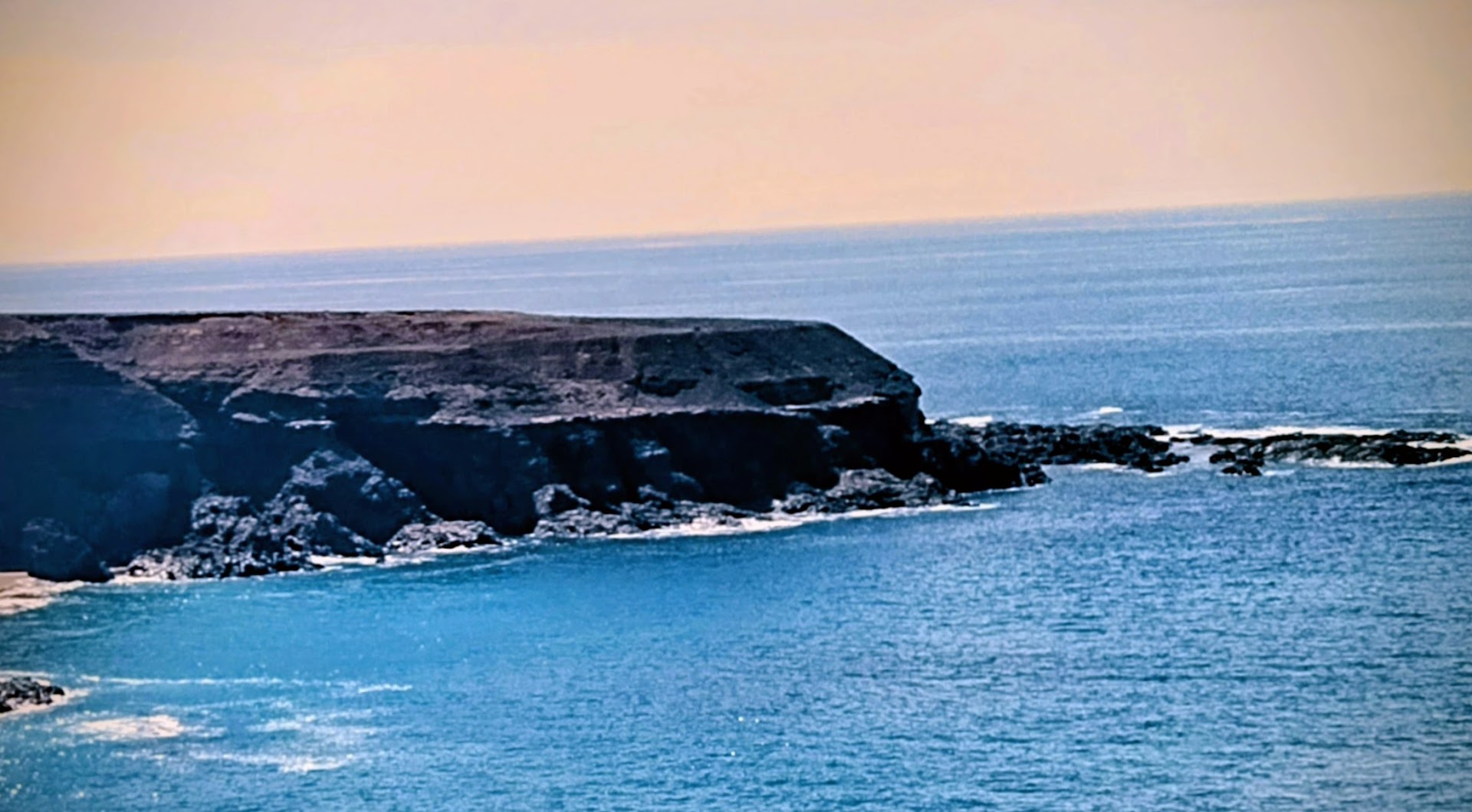 Hiking Ajuy Coast photo 2
