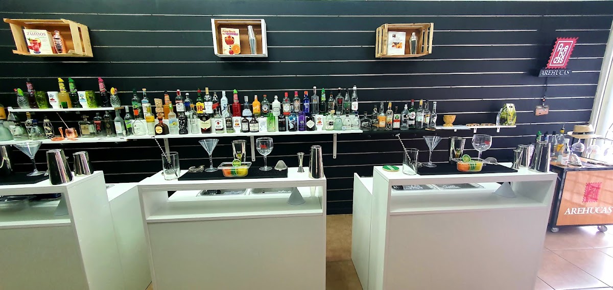 Cocktail Masterclass in Gáldar photo 5