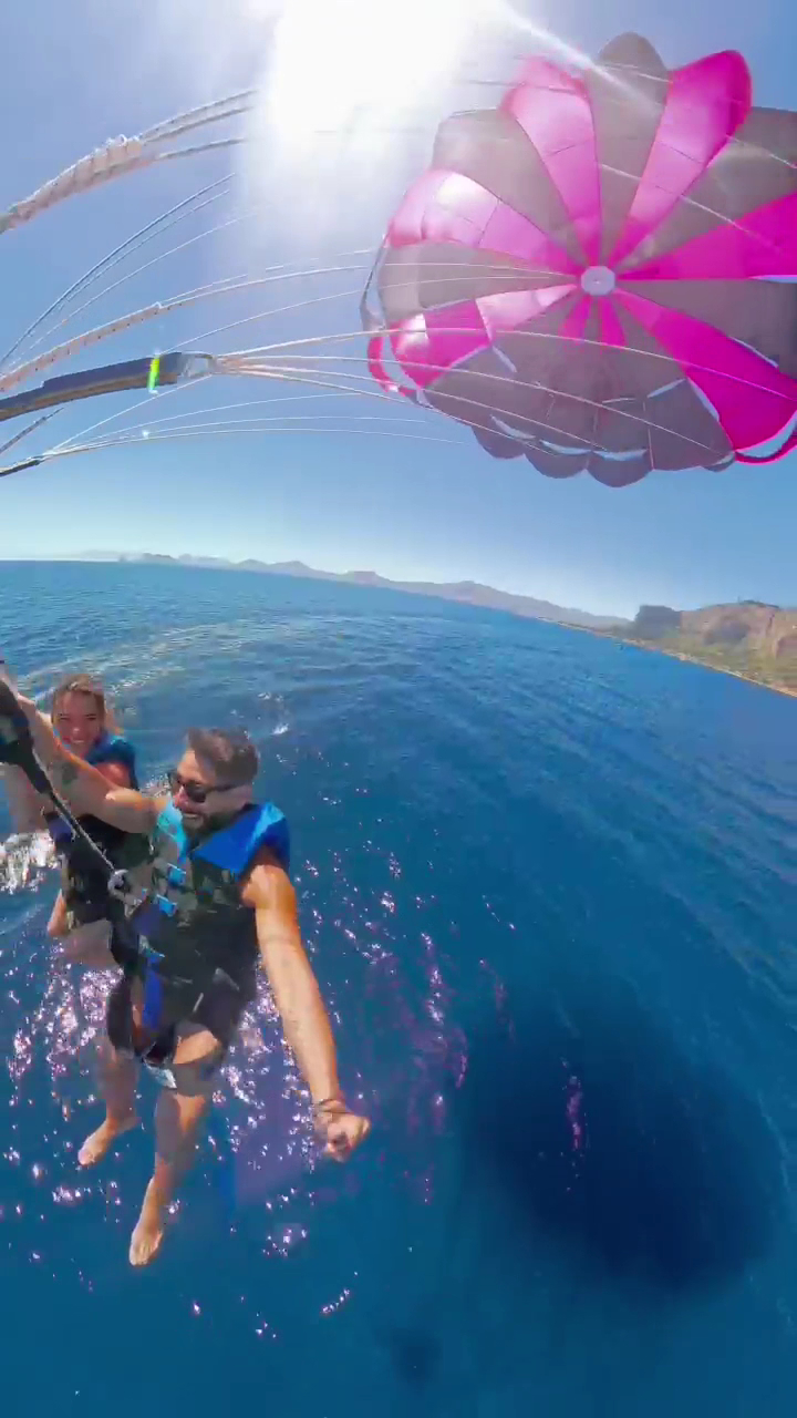 Parasailing in sicily photo 3