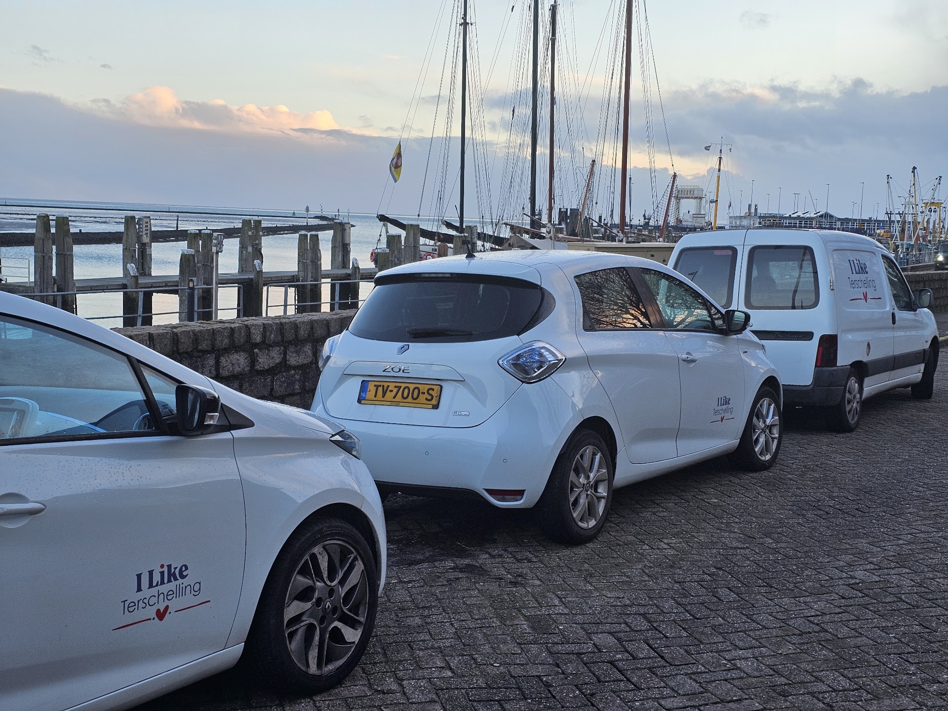 Car Rental in Formerum photo 1