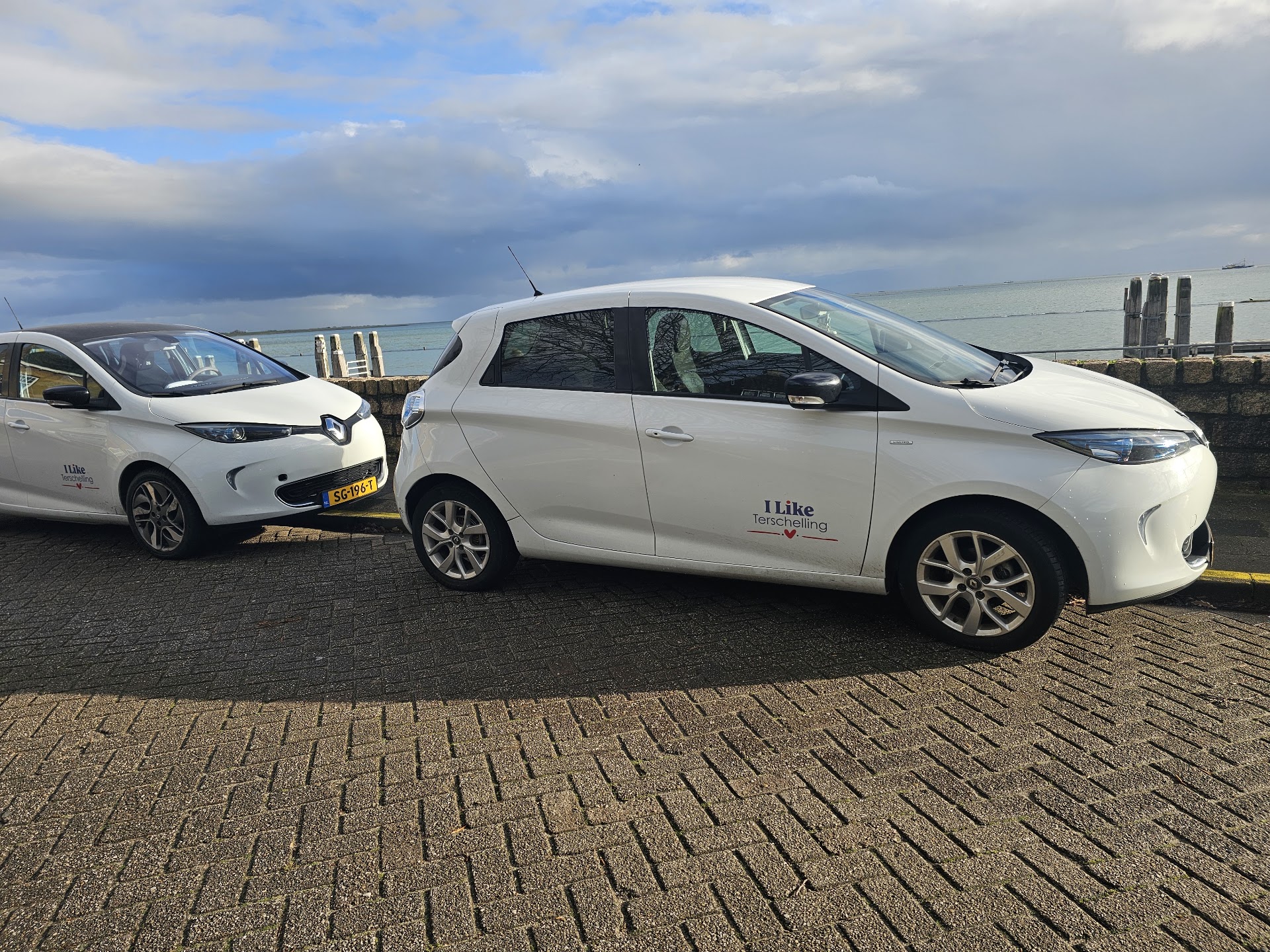 Car Rental in Formerum photo 2
