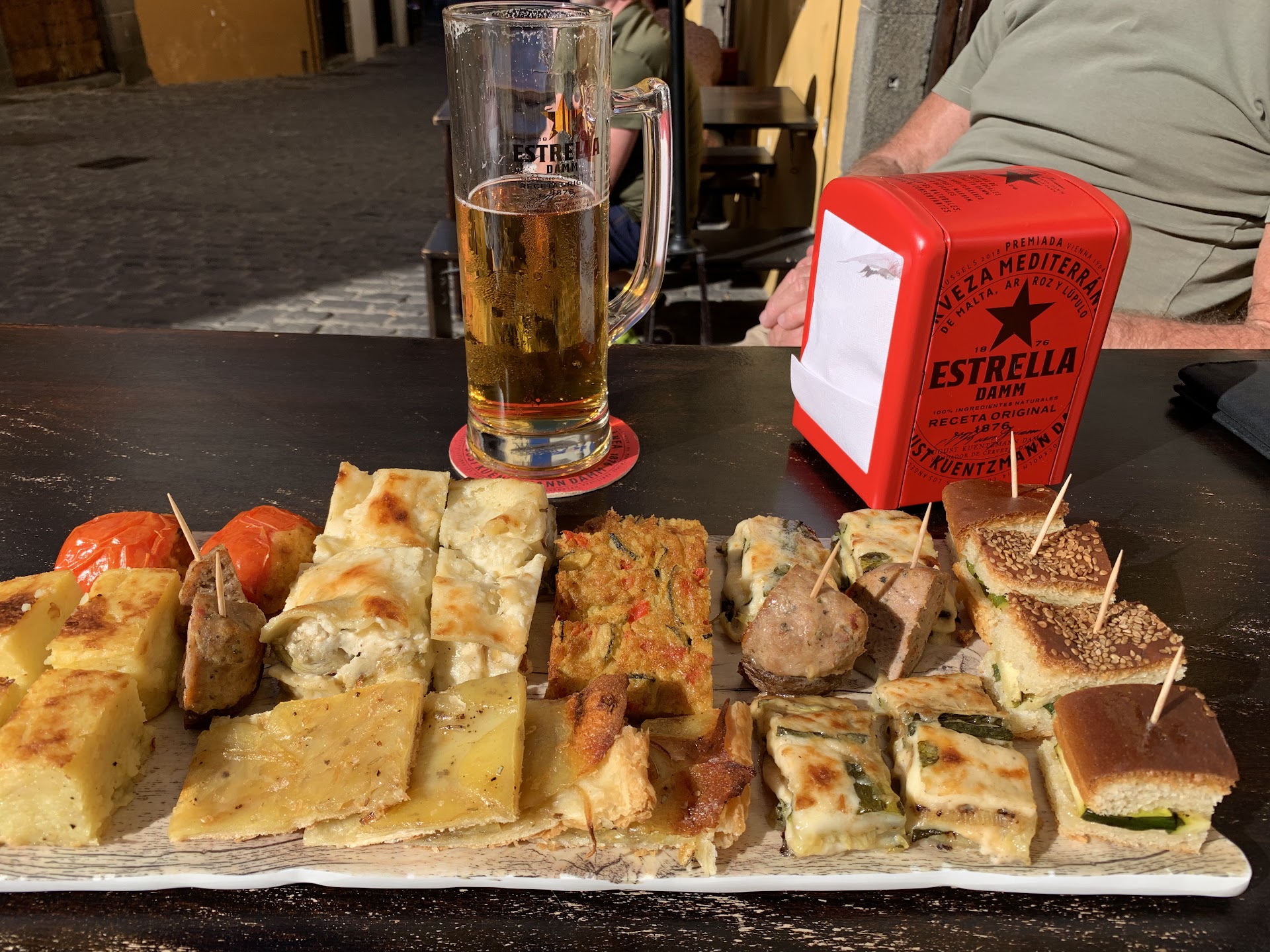 Wine & Tapas Vegueta photo 4