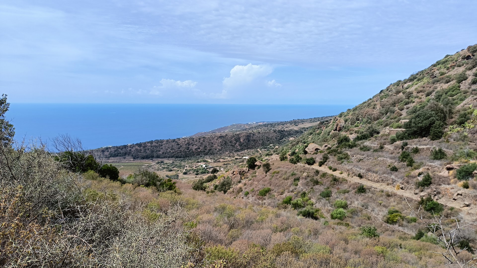 Hiking Tours in Pantaleria photo 3