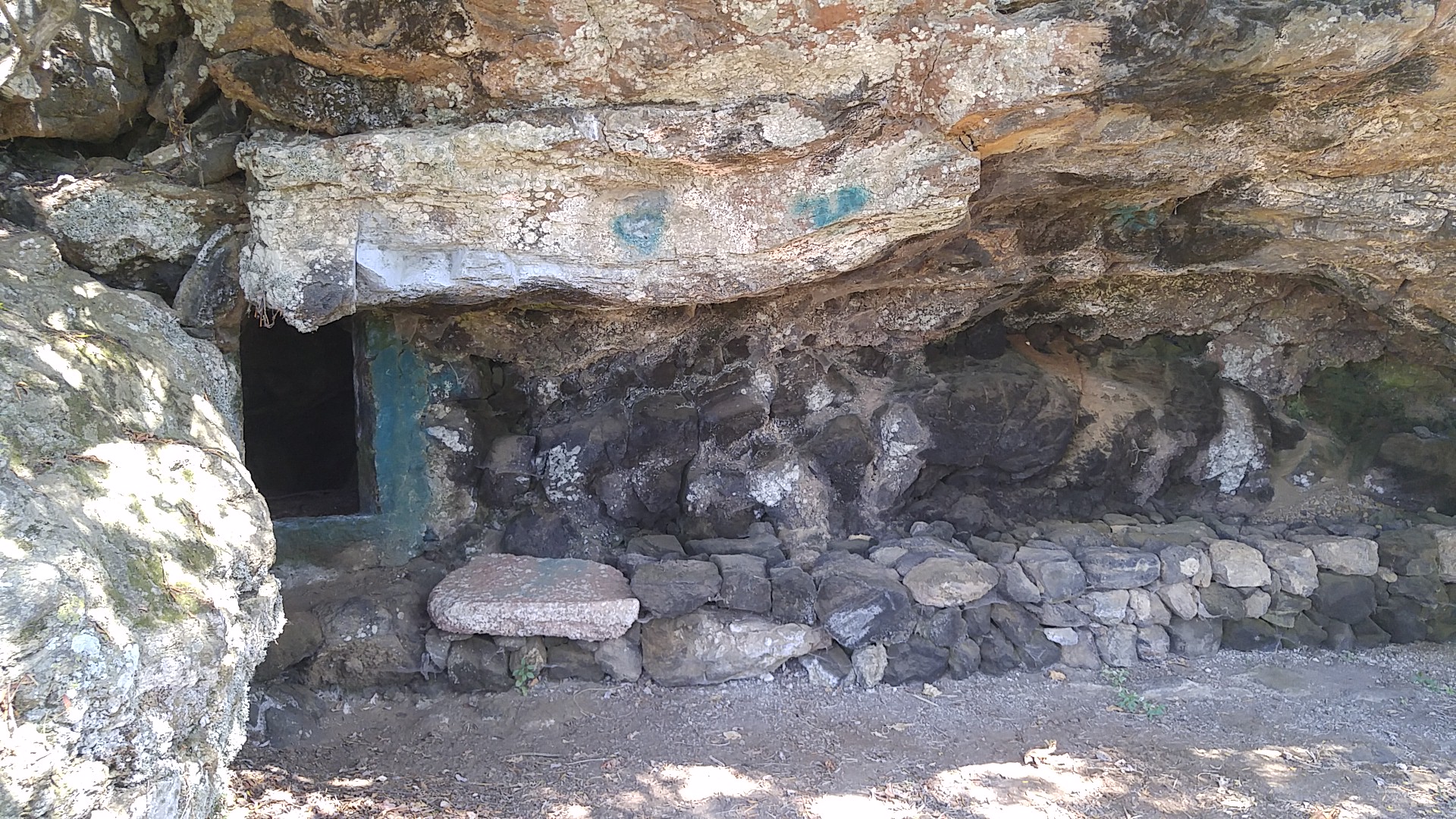 Hiking Tours in Pantaleria photo 4