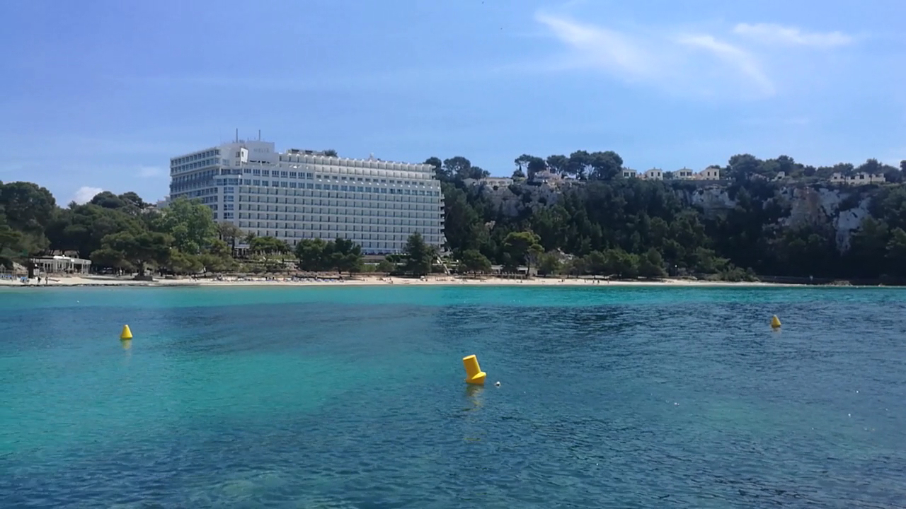 Catamaran Cruise in Cala Mitjana photo 2