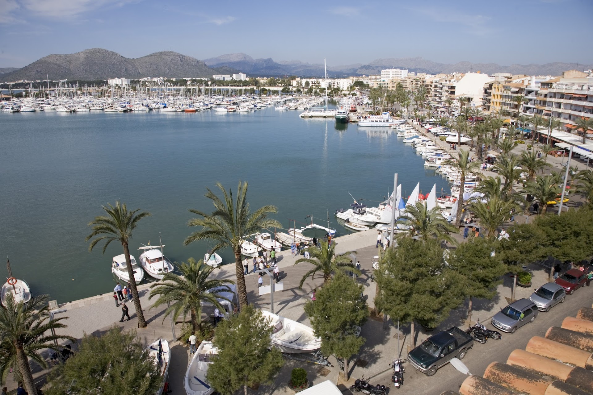 Parasailing in Puerto de Alcúdia photo 4