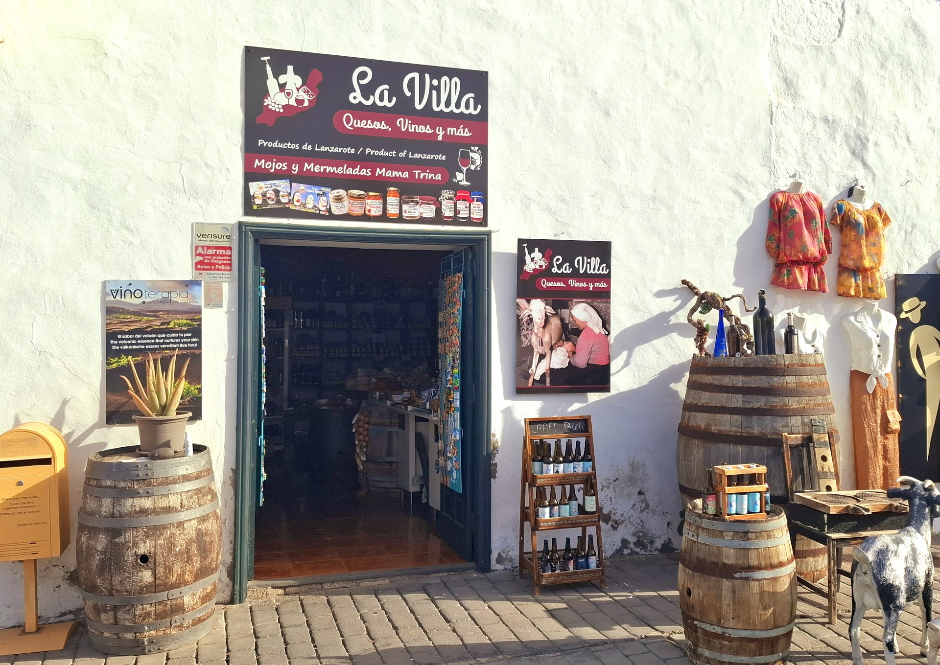 Teguise Market Tour photo 5