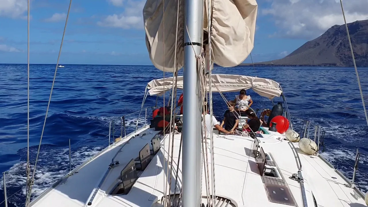 Scarlet sails SL