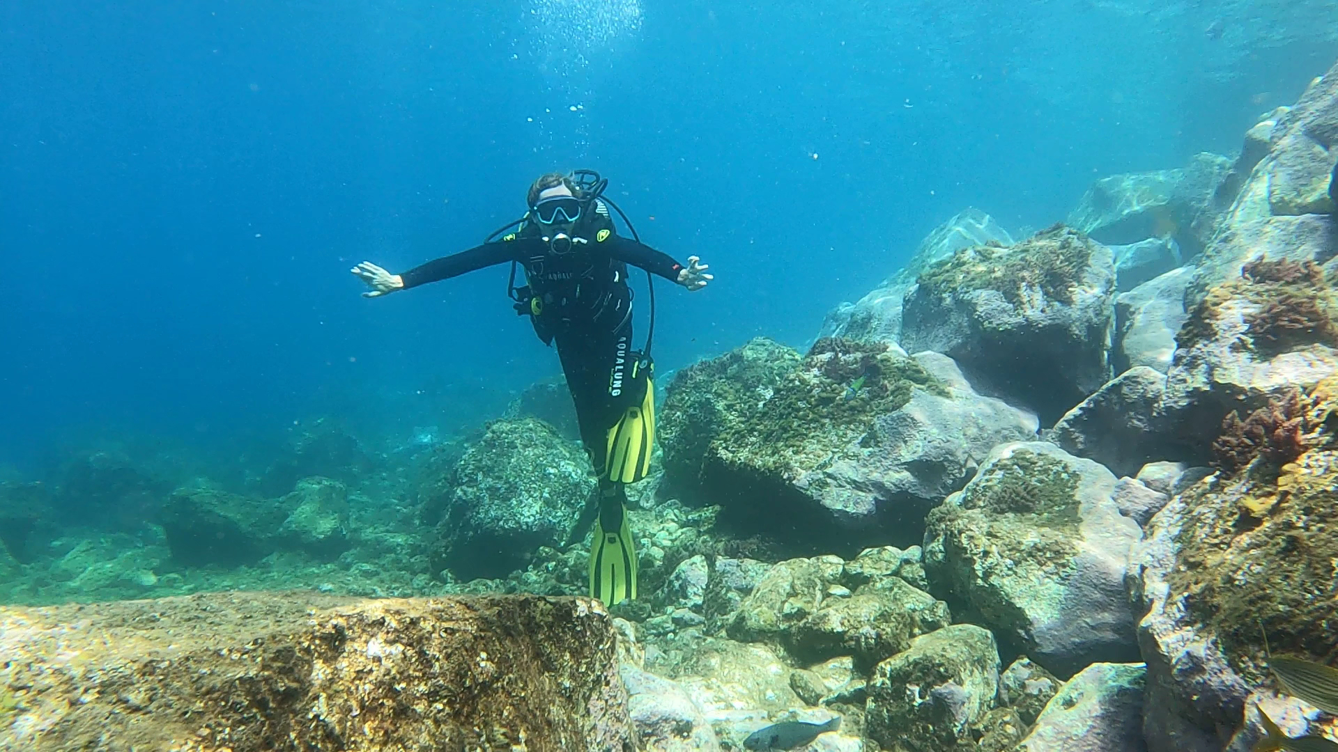 Scuba Courses in Callao Salvaje photo 3