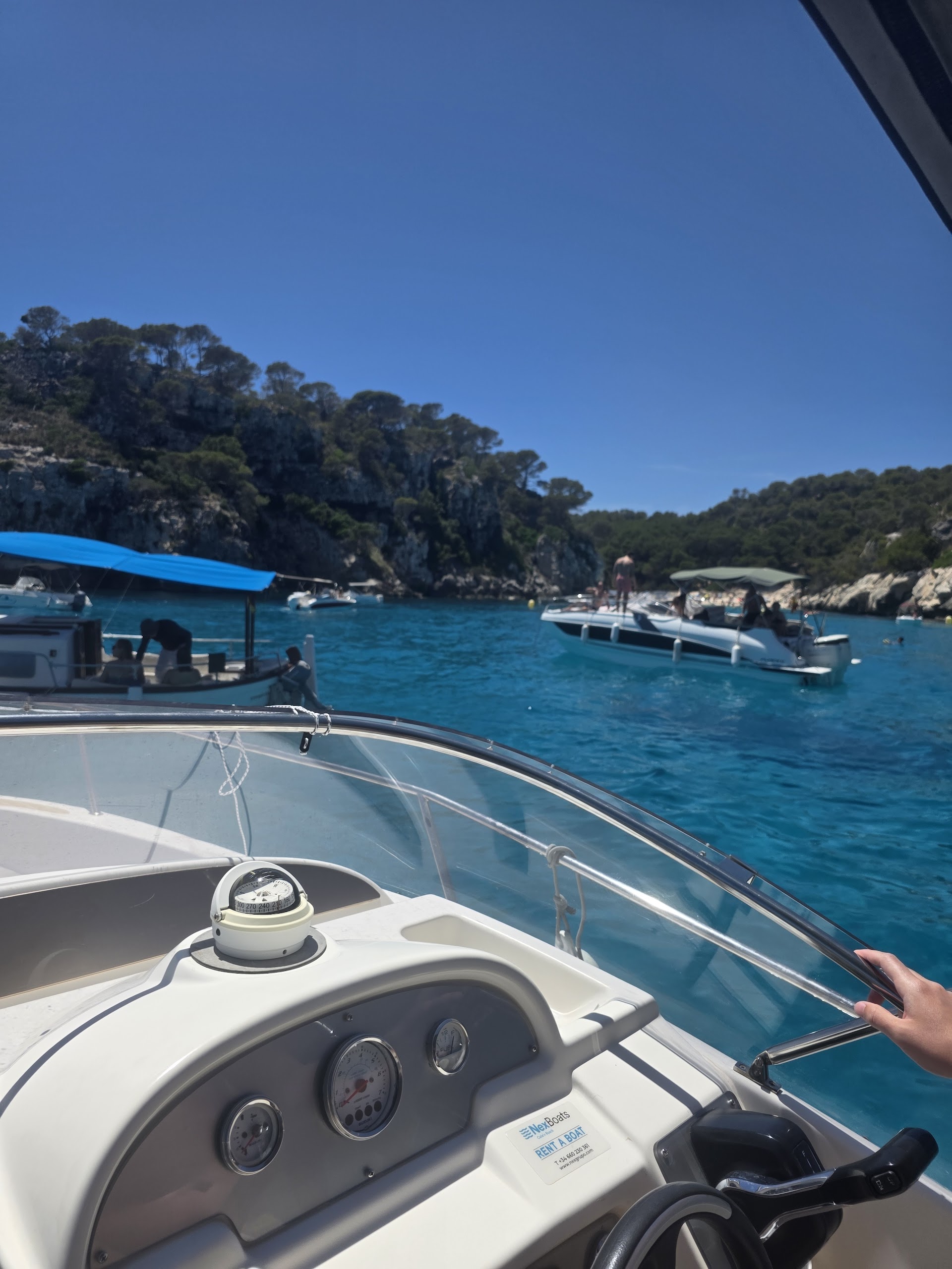 Boat Party in Cala en Bosch photo 2