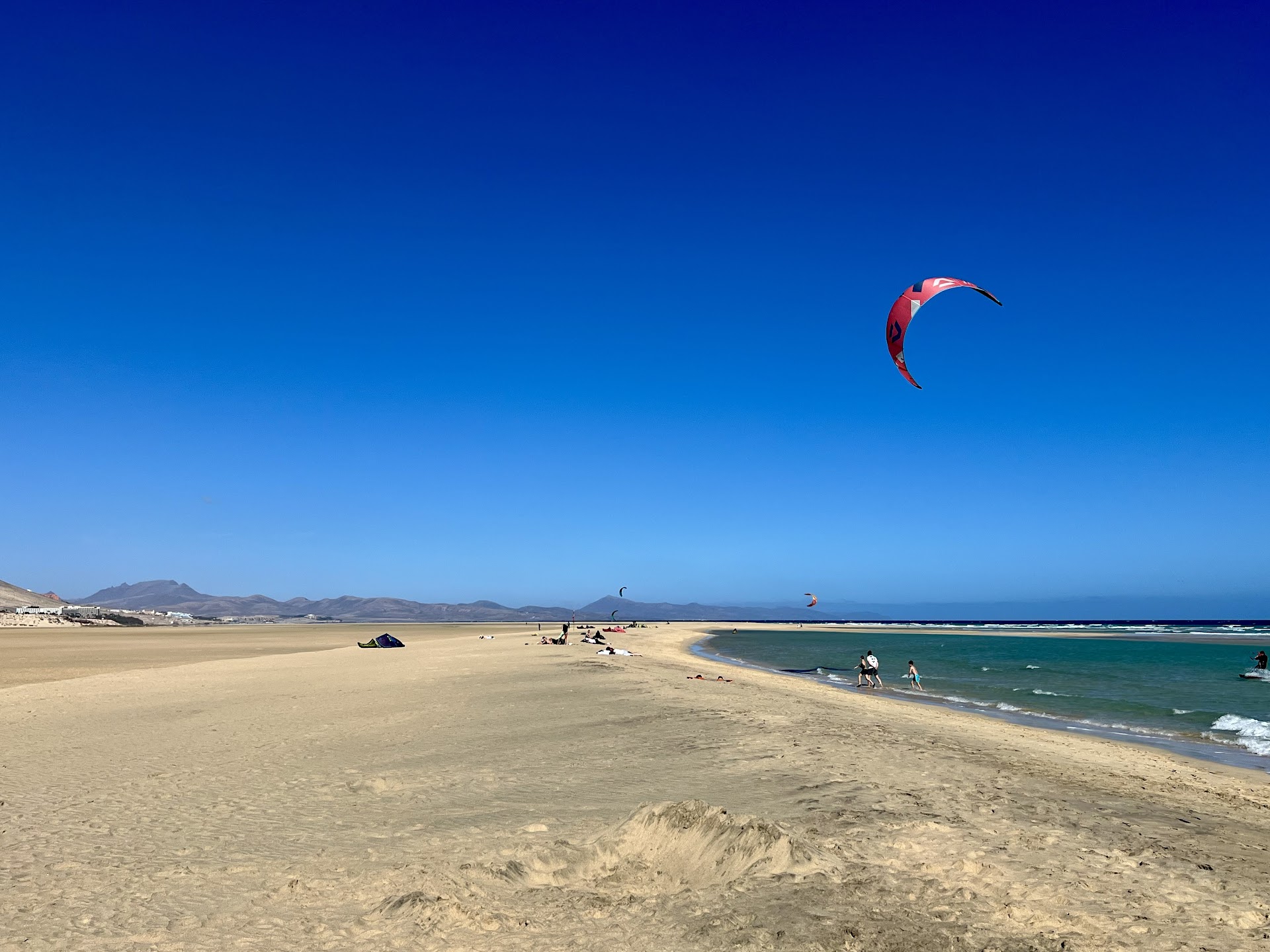 Kitesurfing club