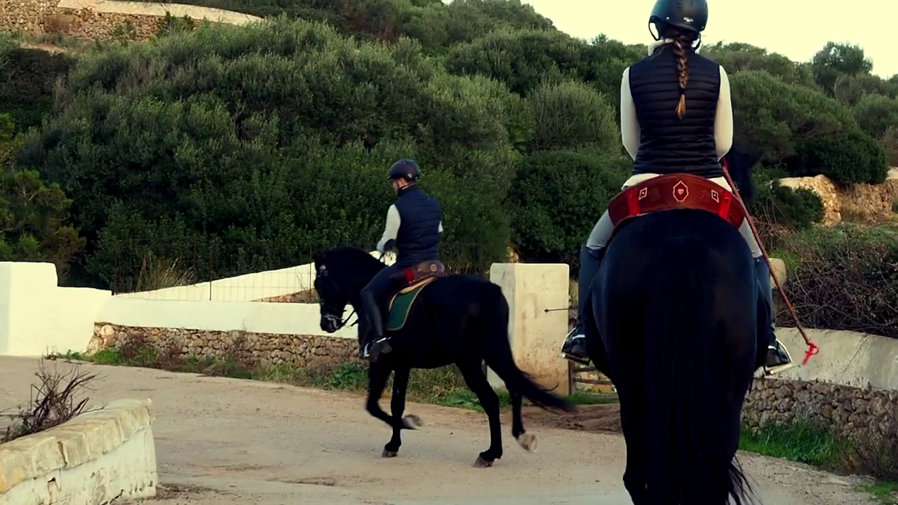 Horseback Riding in Cala Mitjana photo 3