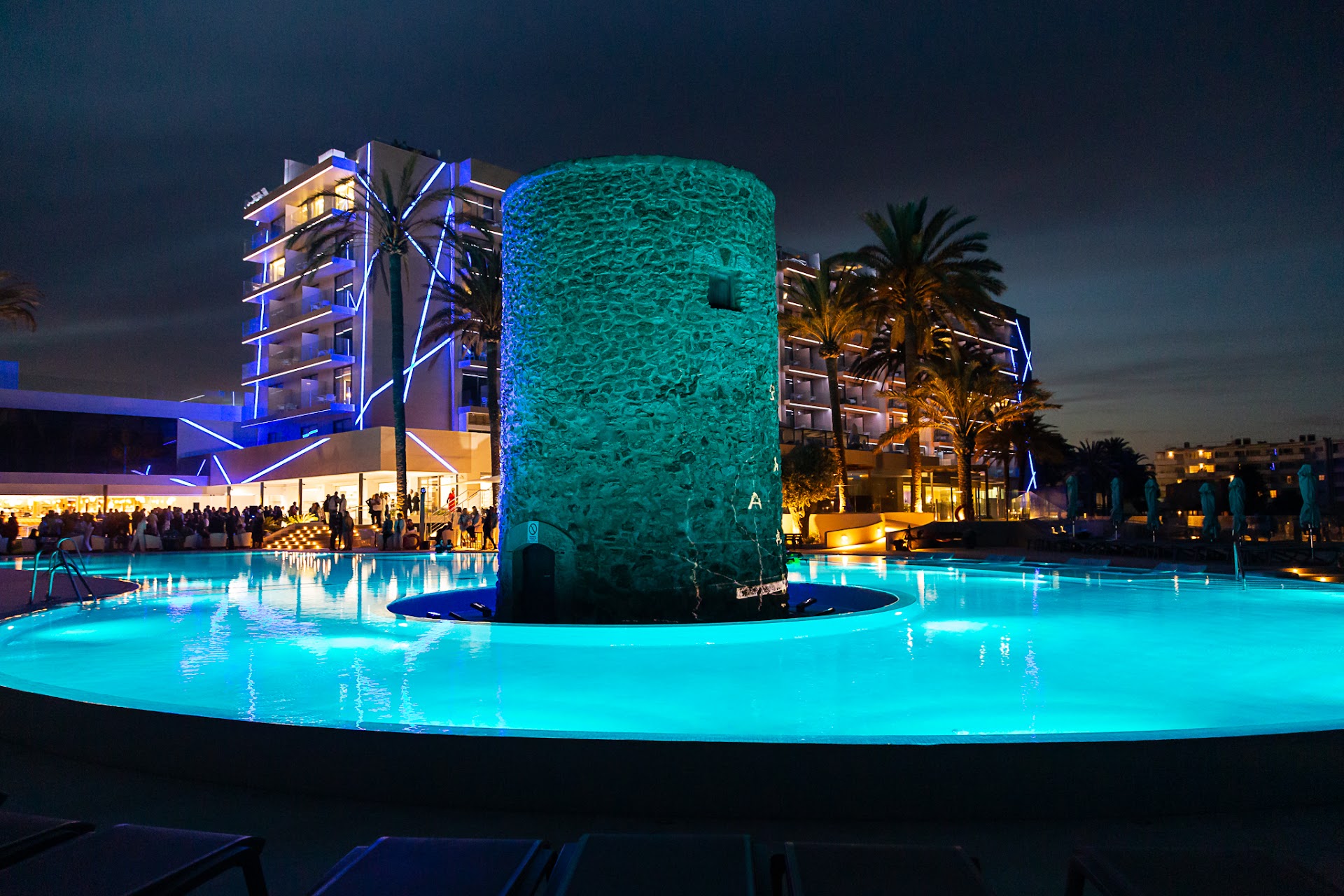 Beach Club & Bali Beds in Playa d'en Bossa photo 1