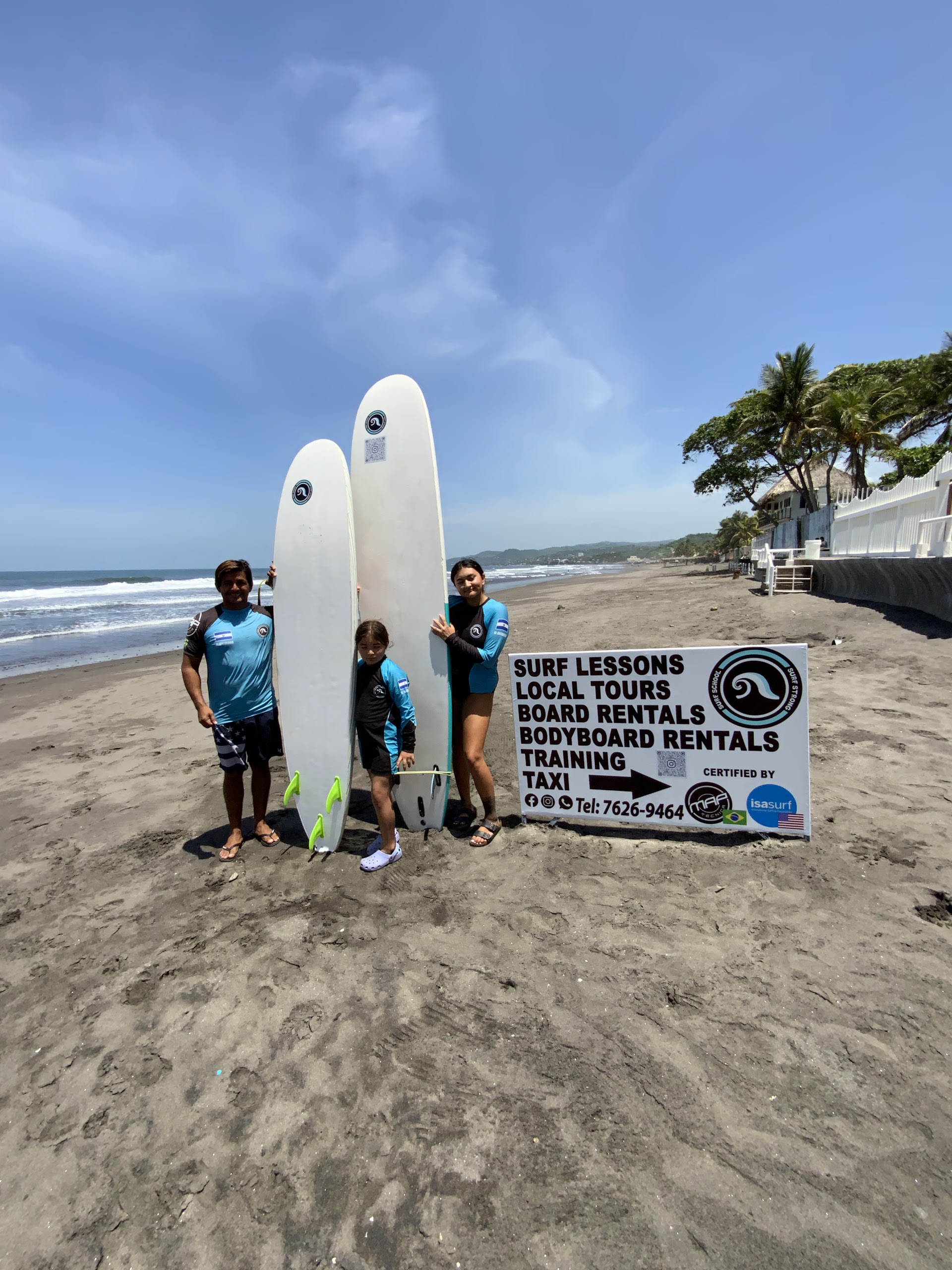 Surf Strong El Salvador.