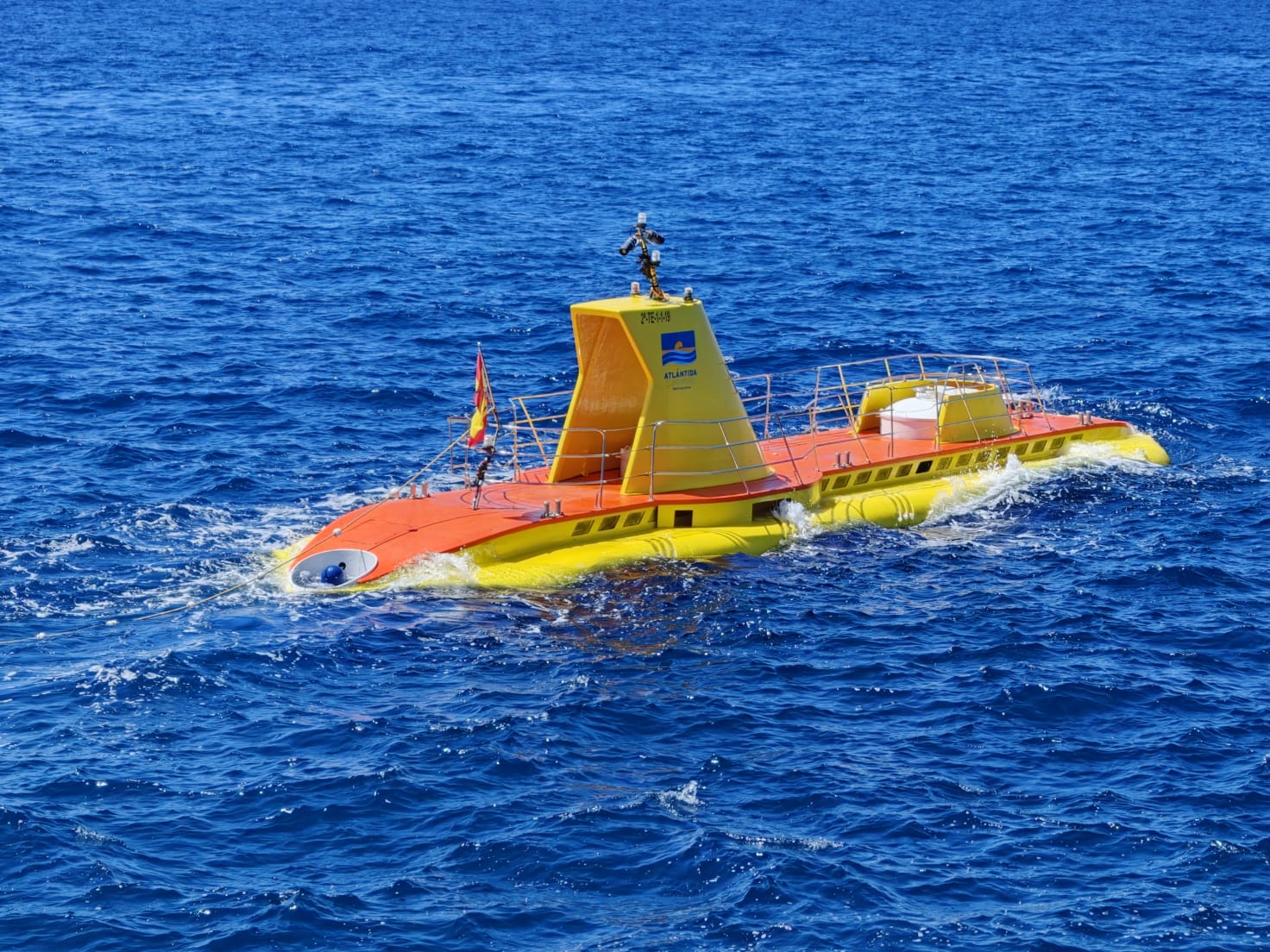 Submarine Adventure by Atlántida Submarine