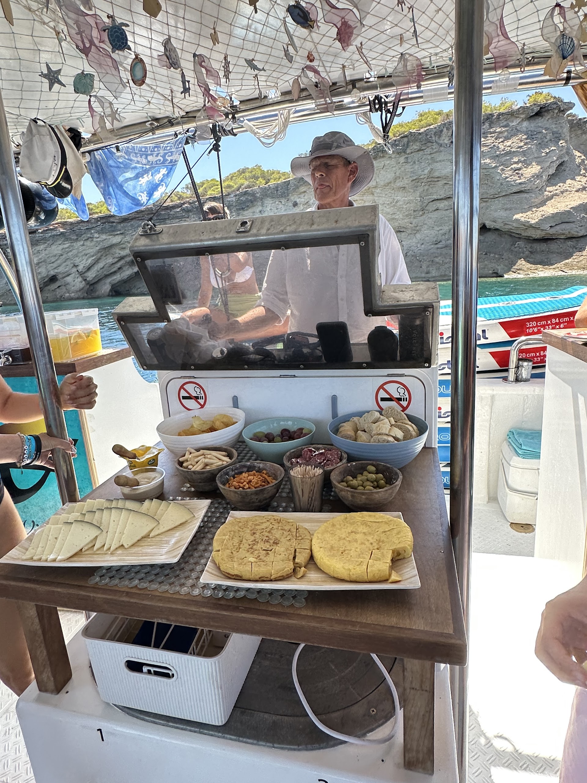 Family Boat Trips in Cala Bassa photo 4