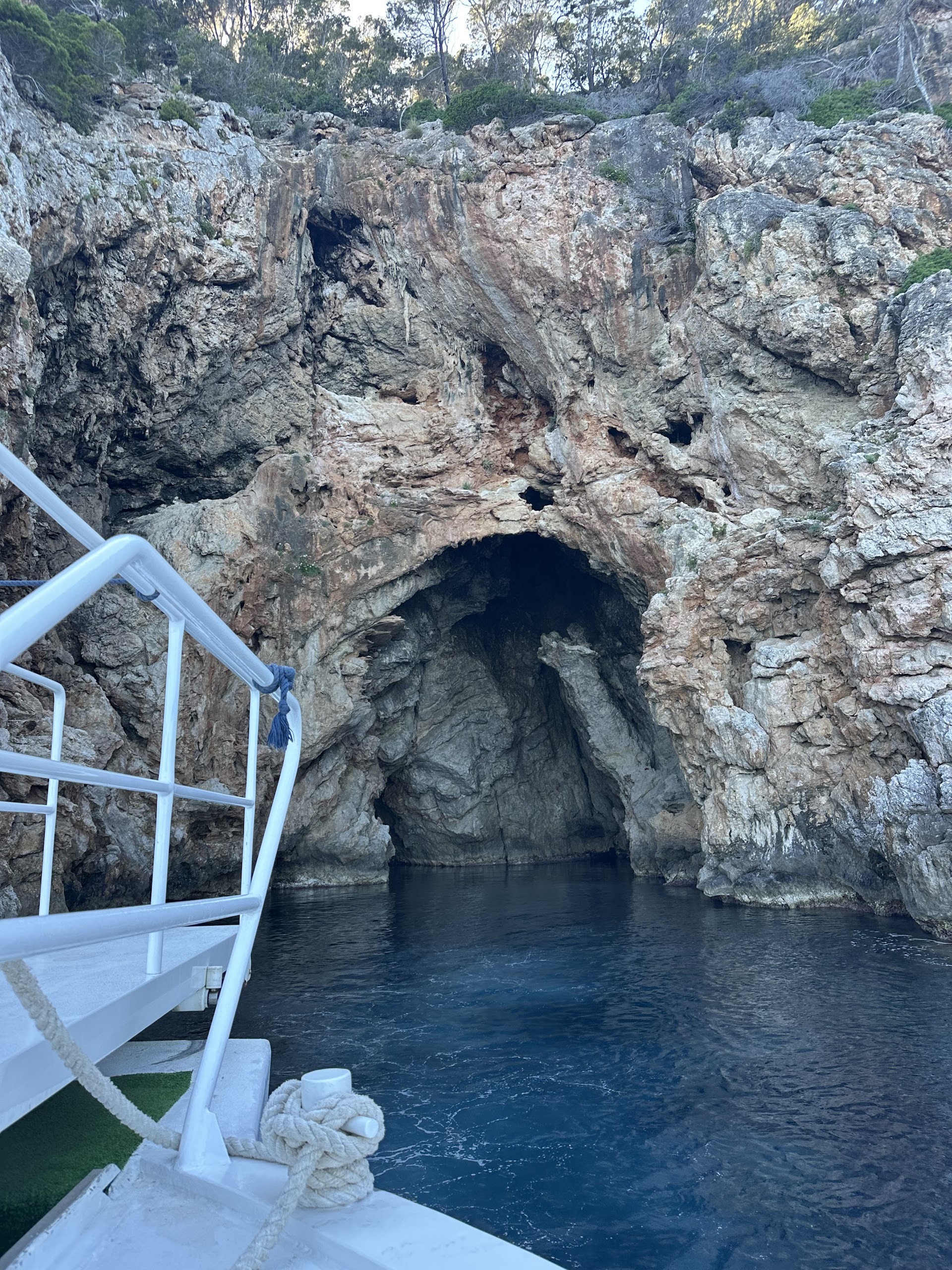 Champagne Cruises in Cala Ratjada photo 2