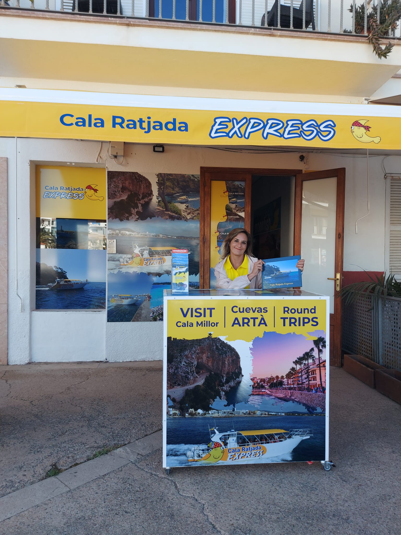 Champagne Cruises in Cala Ratjada photo 4