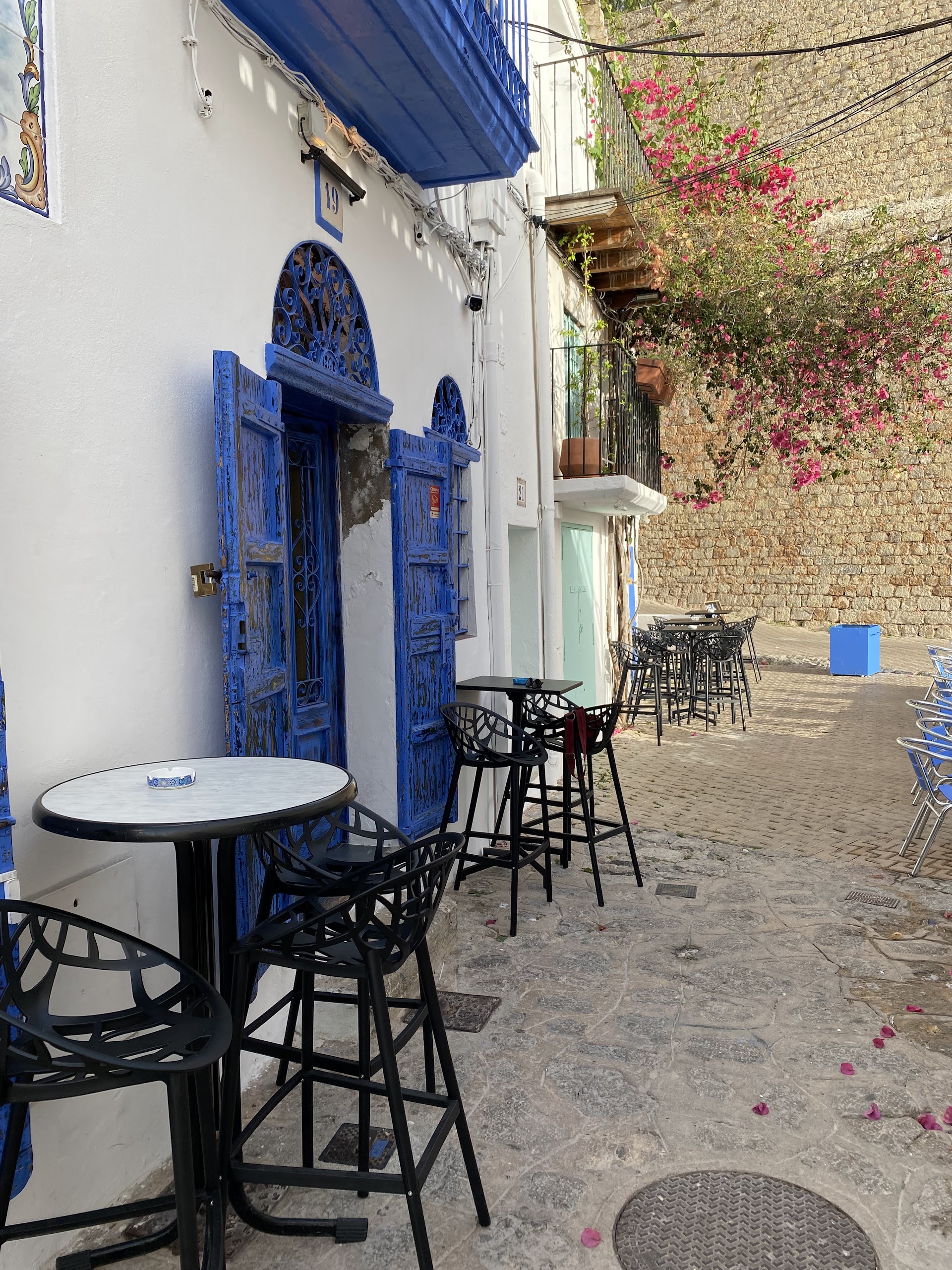 Cocktail Masterclass in Ibiza Town photo 3