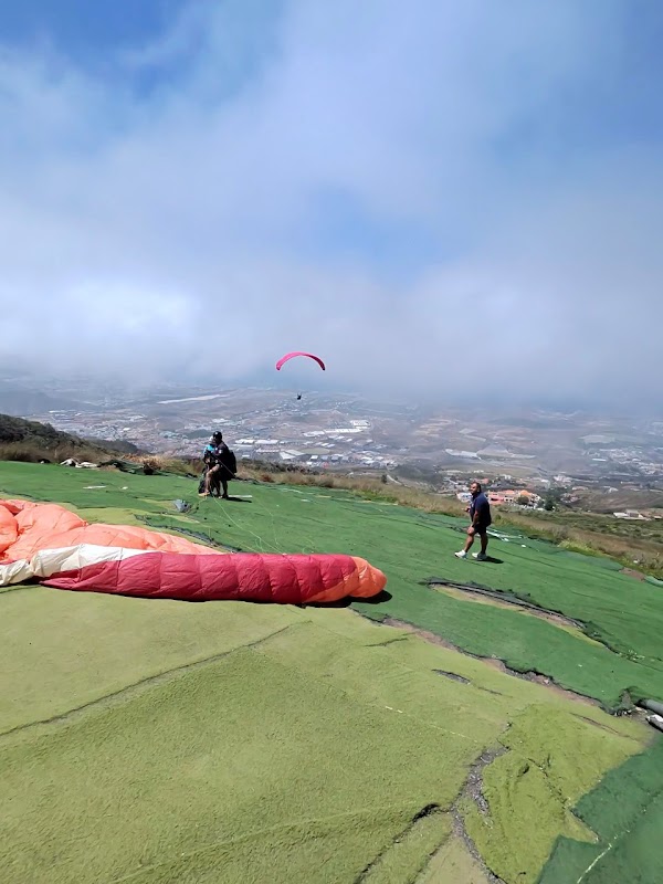 Paragliding in Callao Salvaje photo 2