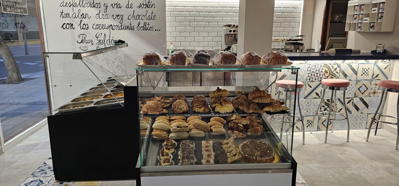 Cafetería - Pastelería - Catering Aroma