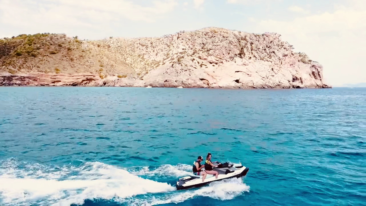 Water Skiing in Colònia de Sant Pere photo 3