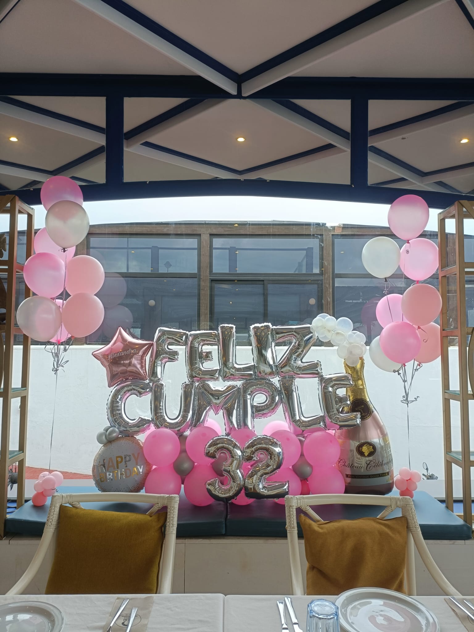 Decoración con globos TU PARTY Servicio Online
