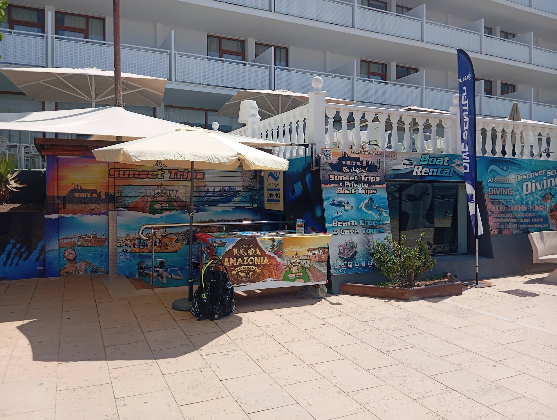 Snorkeling in Cala Bassa photo 1