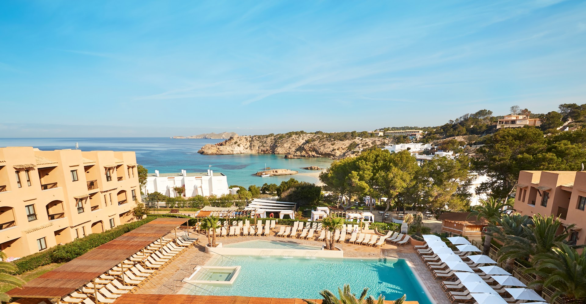 Wellness Retreat in Cala Tarida photo 1
