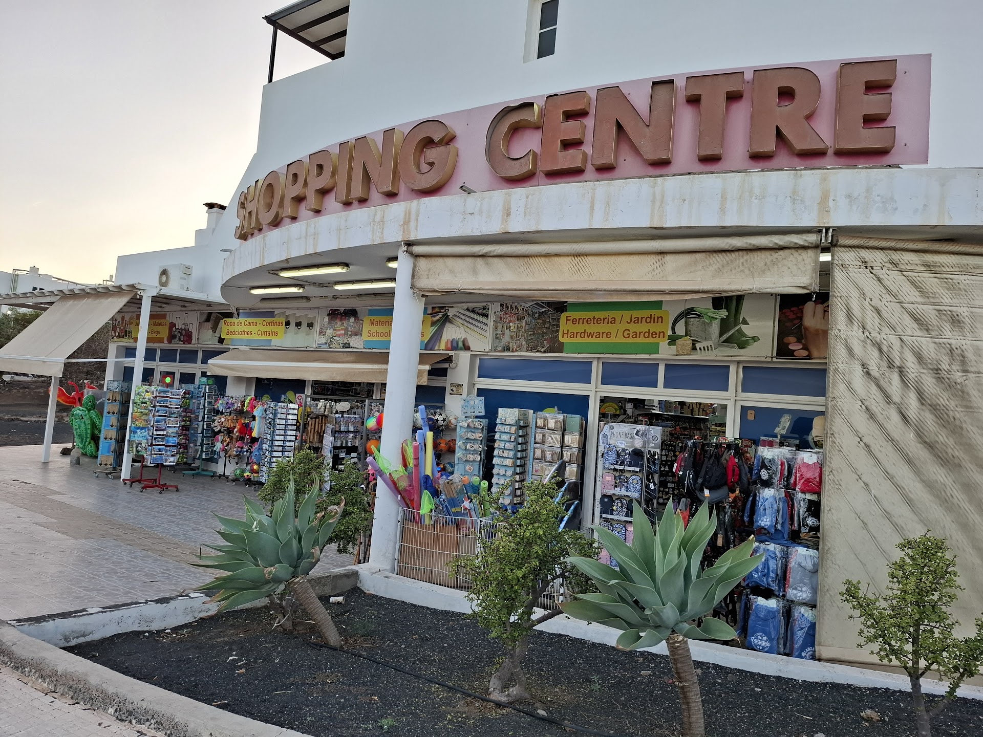 Shopping centre